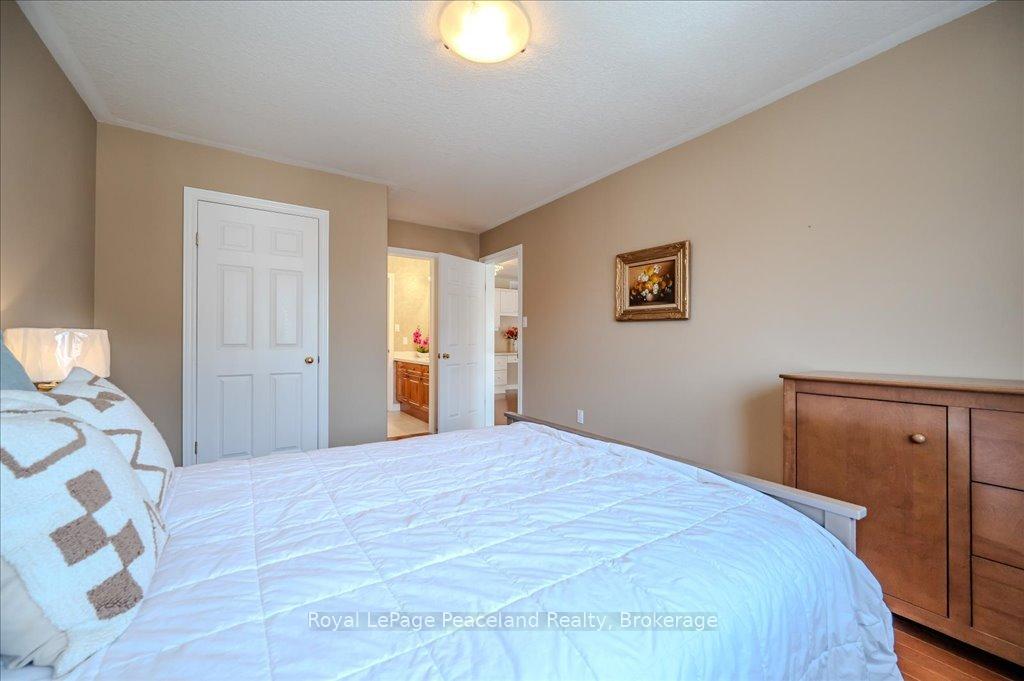 Photo 29 of 58 Kestrel Street, Kitchener, Bridgeport — HOMEH