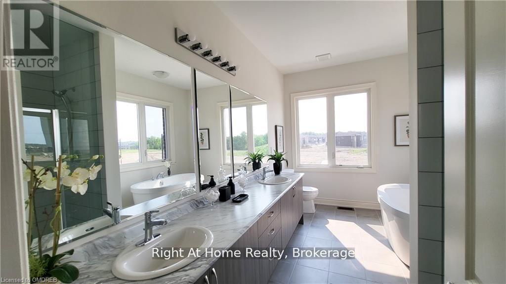 Photo 6 of 466 Humphrey Street, Hamilton, Waterdown — HOMEH