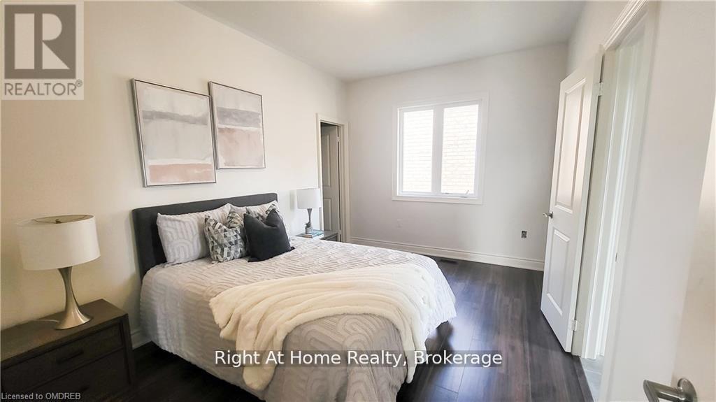Photo 8 of 466 Humphrey Street, Hamilton, Waterdown — HOMEH