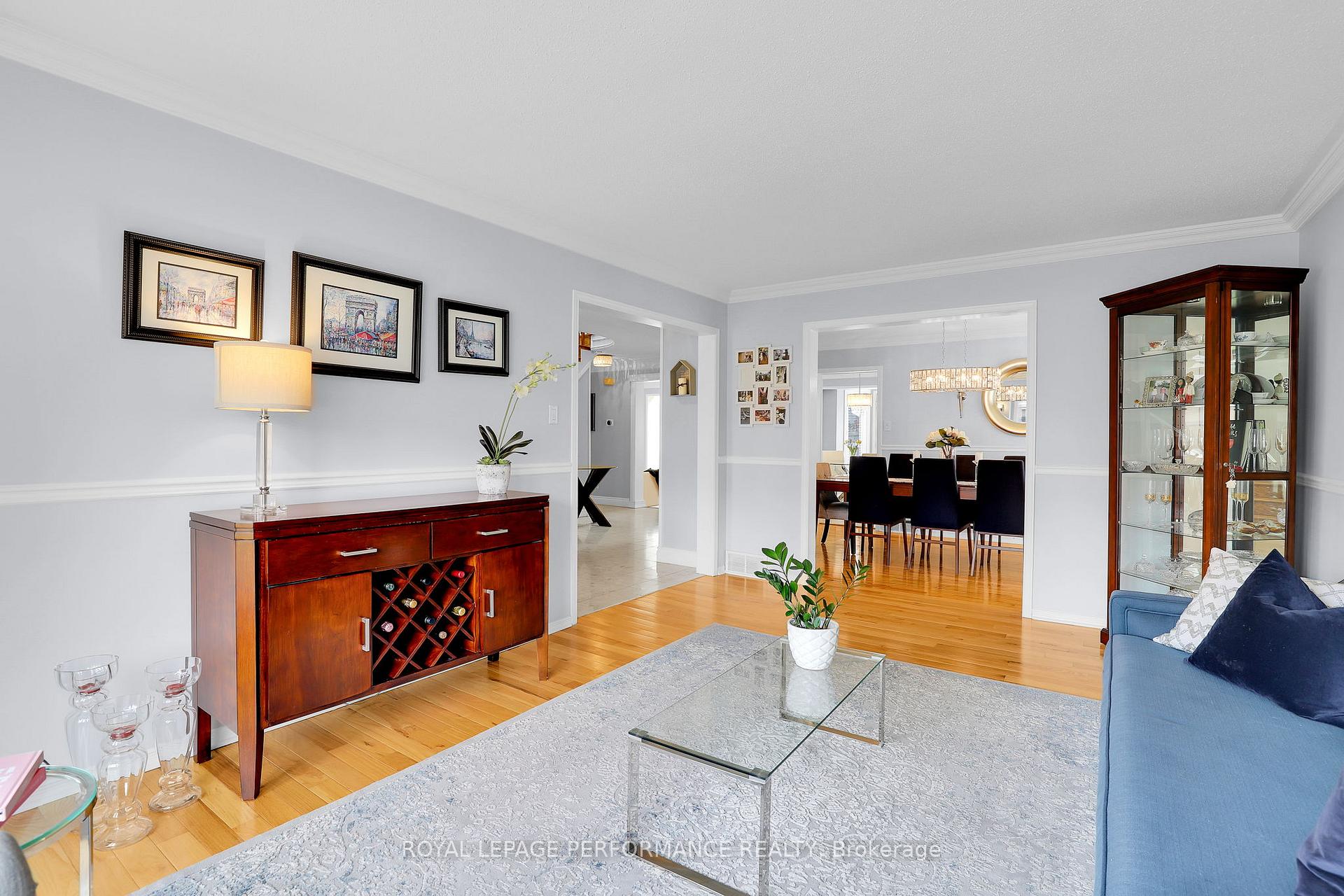 Photo 8 of 12 Speers Crescent, Ottawa, Kanata - Bridlewood — HOMEH
