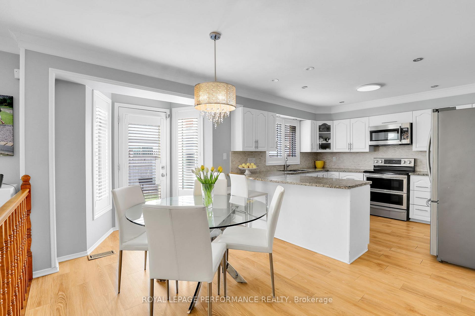 Photo 12 of 12 Speers Crescent, Ottawa, Kanata - Bridlewood — HOMEH