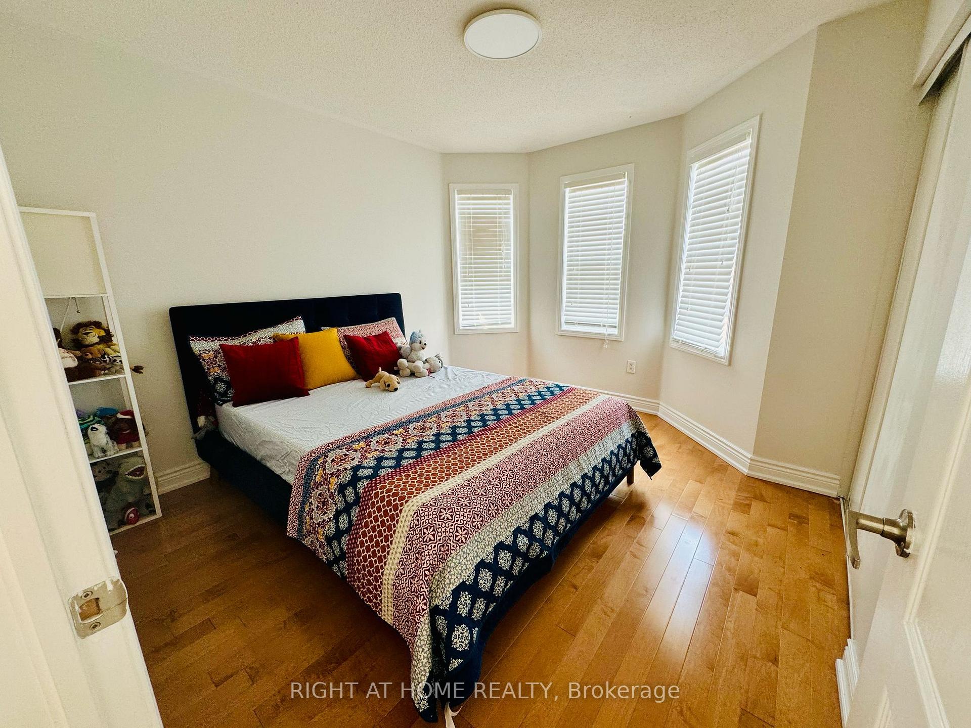 Photo 9 of 892 Hepburn Road, Milton, Coates — HOMEH