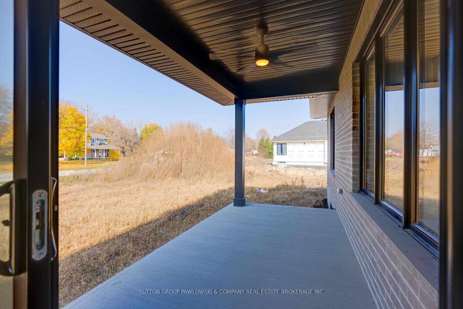 Photo 22 of 194 Timberwalk Trail, Middlesex Centre, Ilderton — HOMEH
