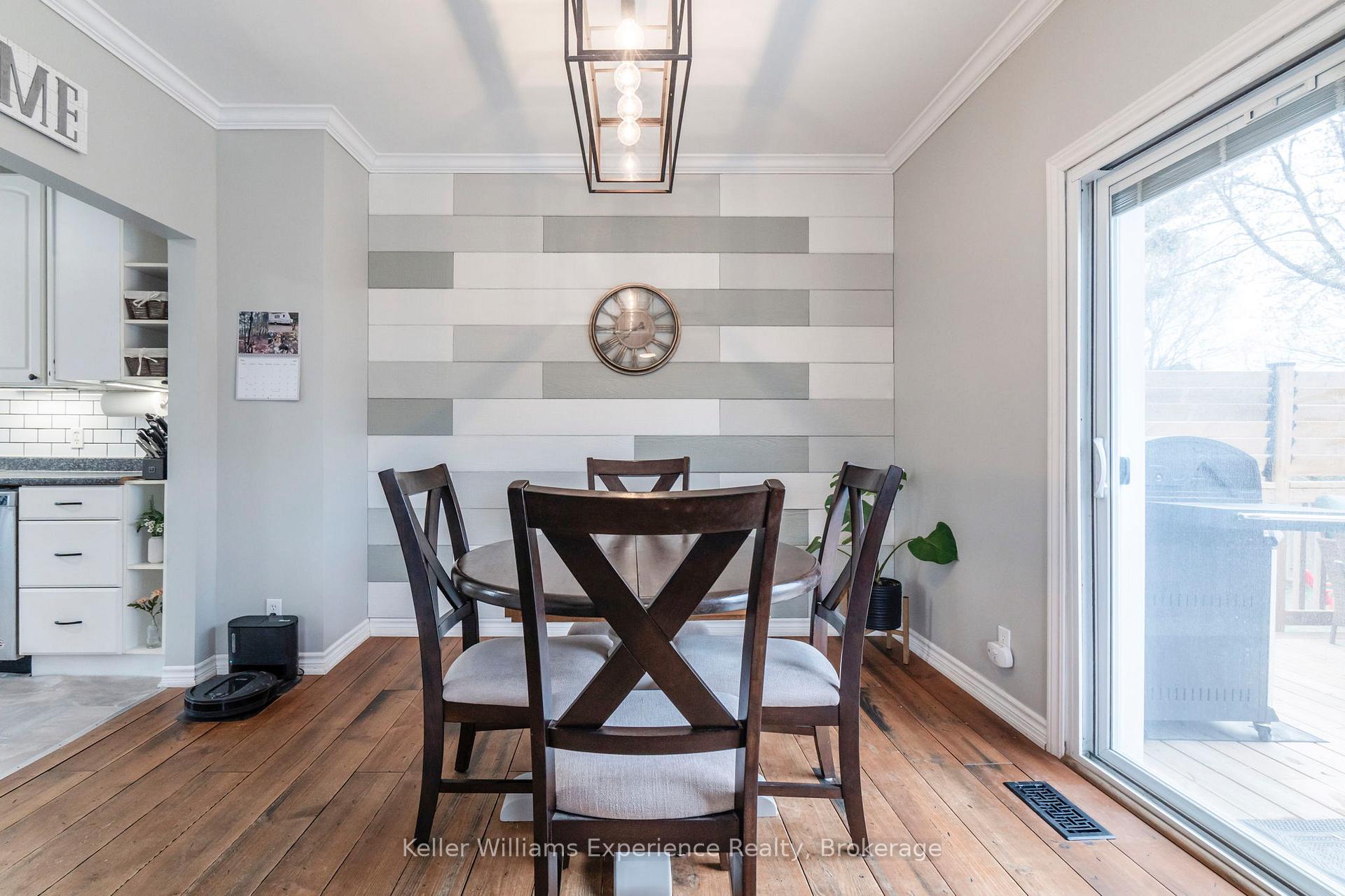 Photo 13 of 454 Colborne Street, Midland — HOMEH