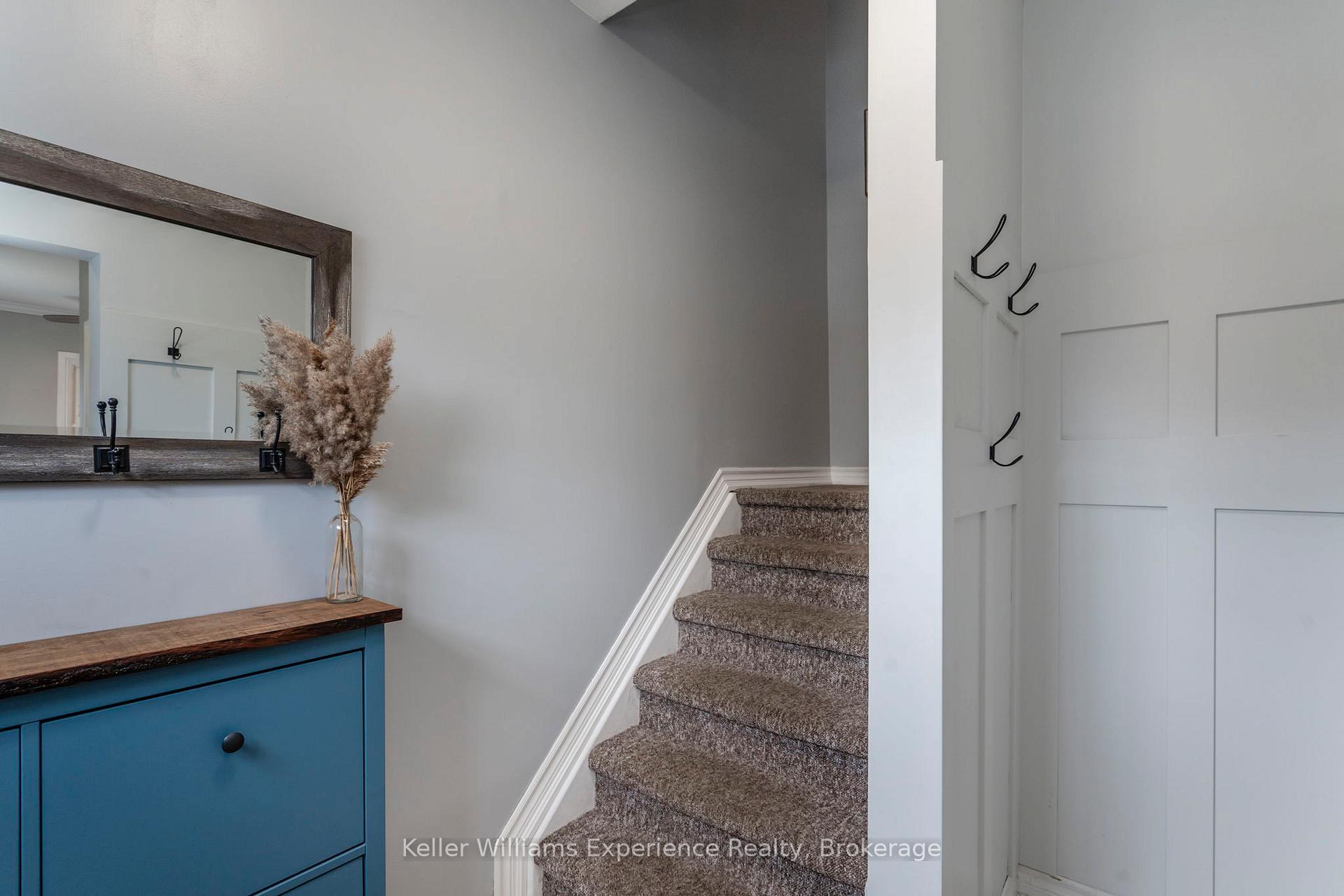Photo 20 of 454 Colborne Street, Midland — HOMEH