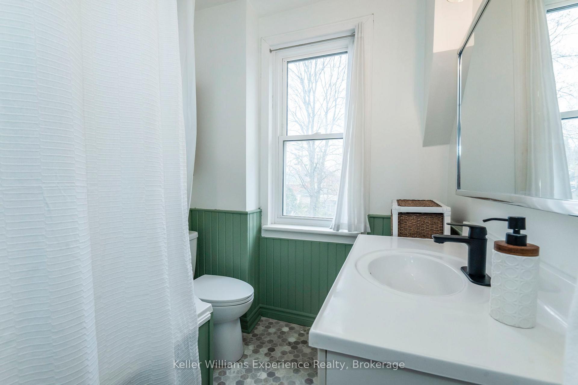 Photo 30 of 454 Colborne Street, Midland — HOMEH