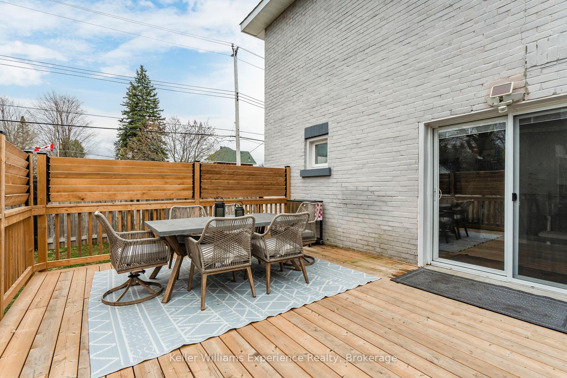 Photo 32 of 454 Colborne Street, Midland — HOMEH
