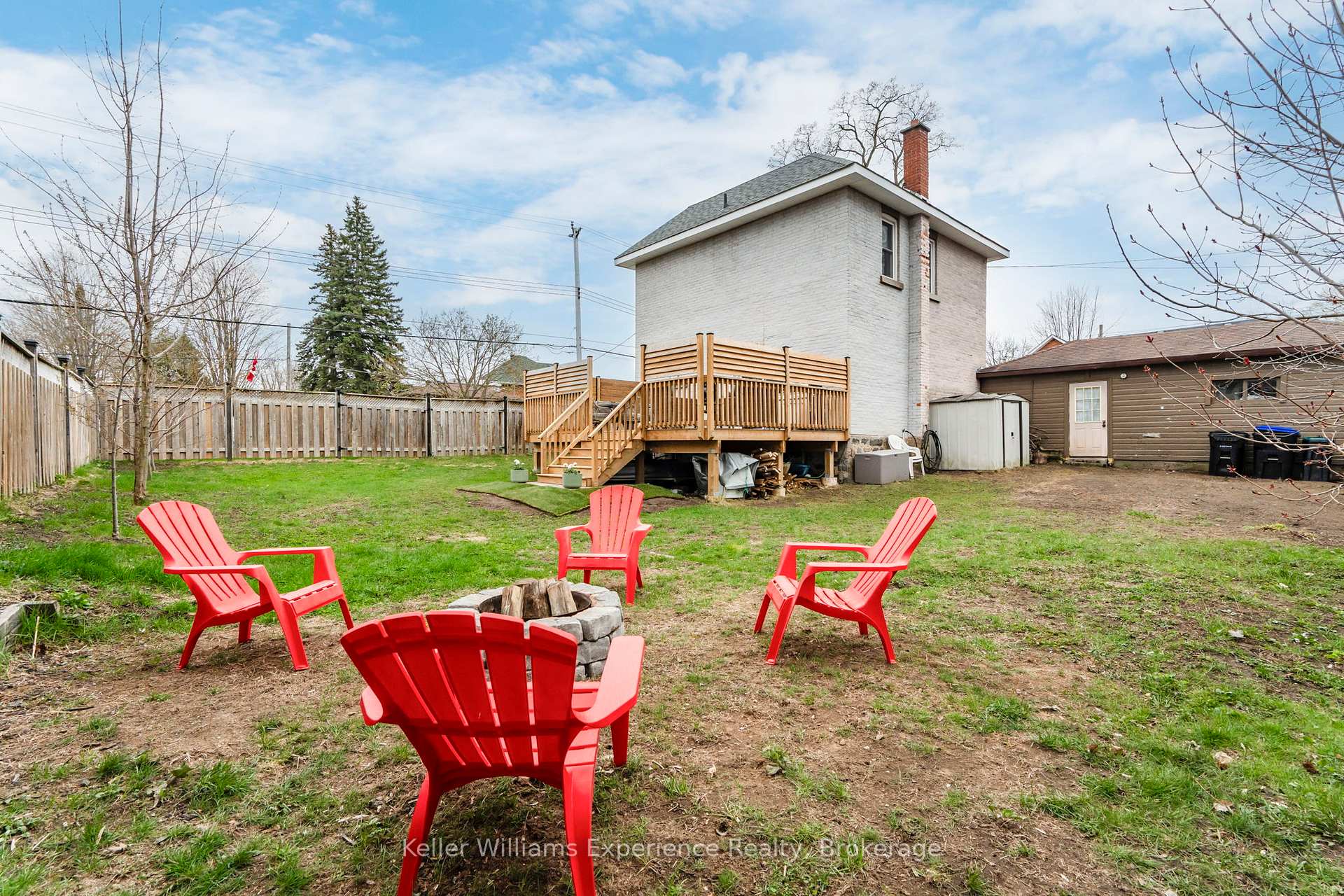 Photo 41 of 454 Colborne Street, Midland — HOMEH