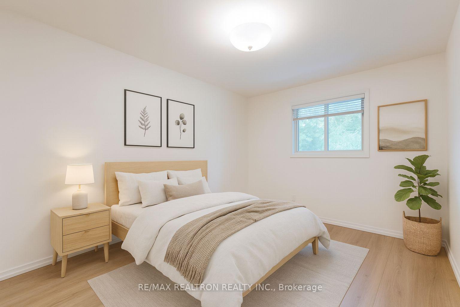 Photo 19 of 24 Castle Harbour Lane, Markham, Bayview Fairway-Bayview Country Club Estates — HOMEH