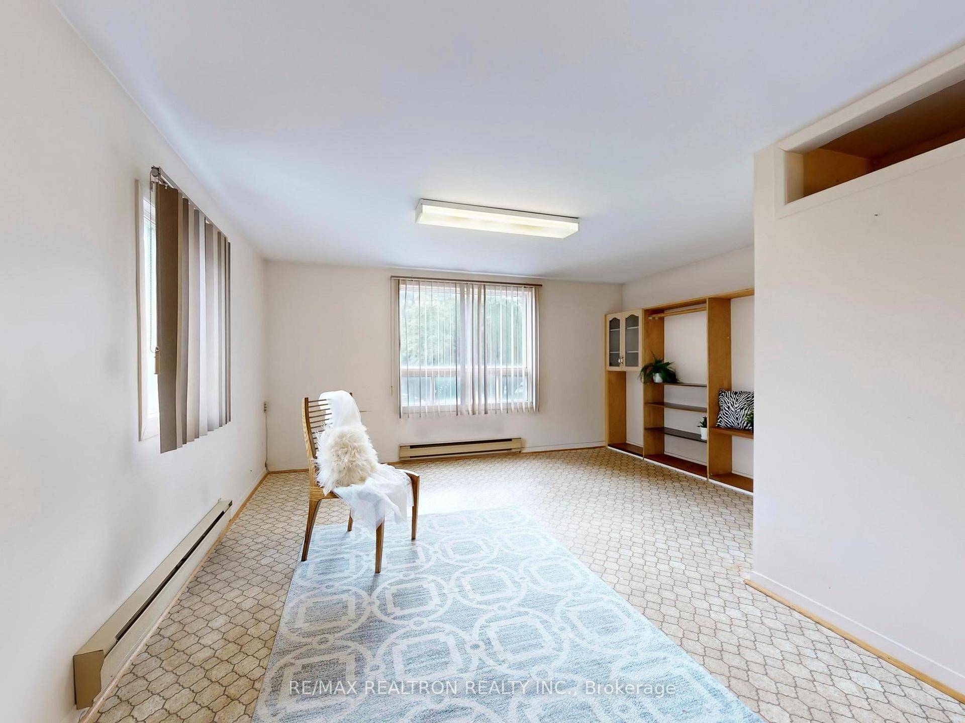 Photo 36 of 24 Castle Harbour Lane, Markham, Bayview Fairway-Bayview Country Club Estates — HOMEH