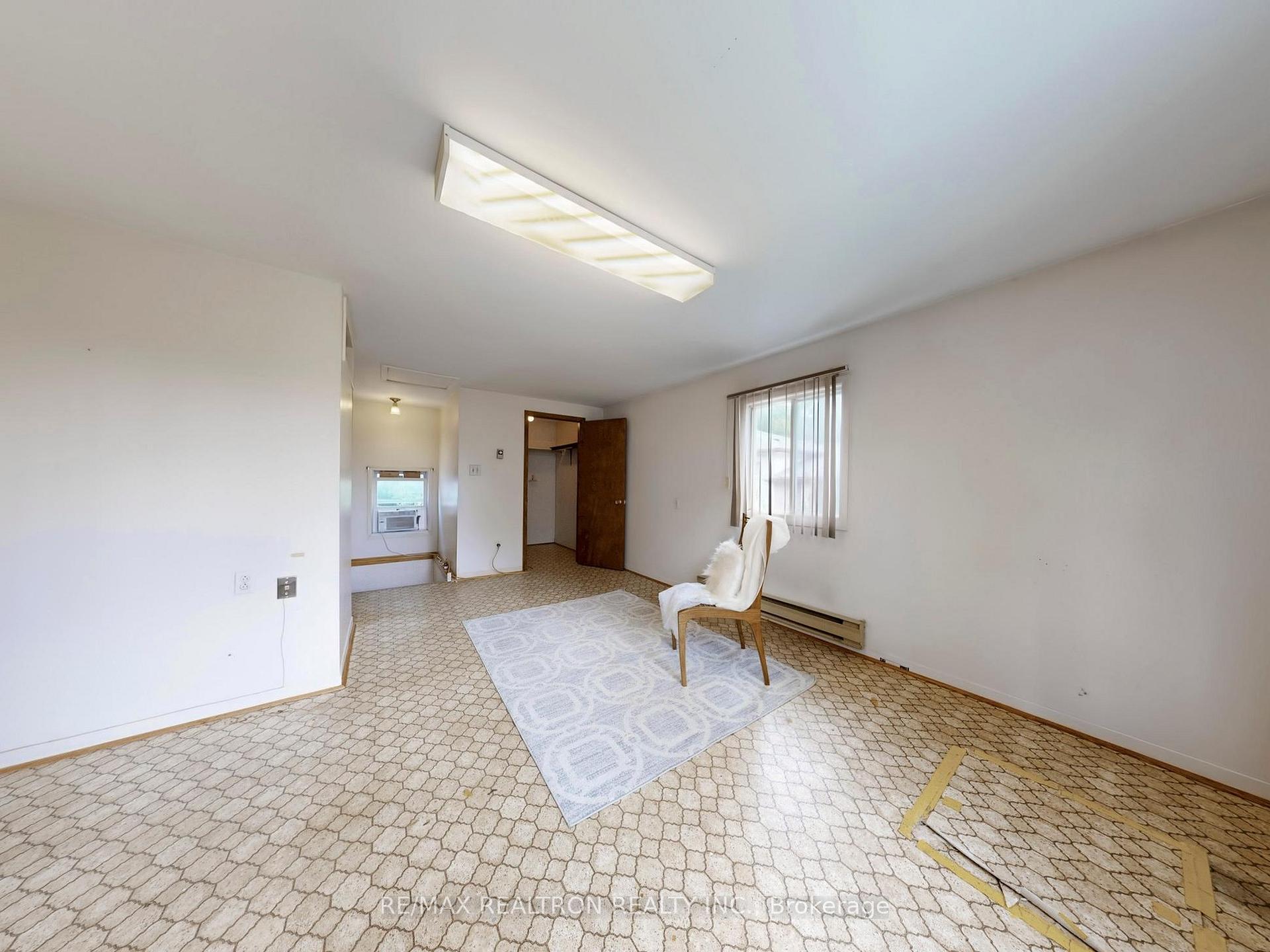 Photo 39 of 24 Castle Harbour Lane, Markham, Bayview Fairway-Bayview Country Club Estates — HOMEH