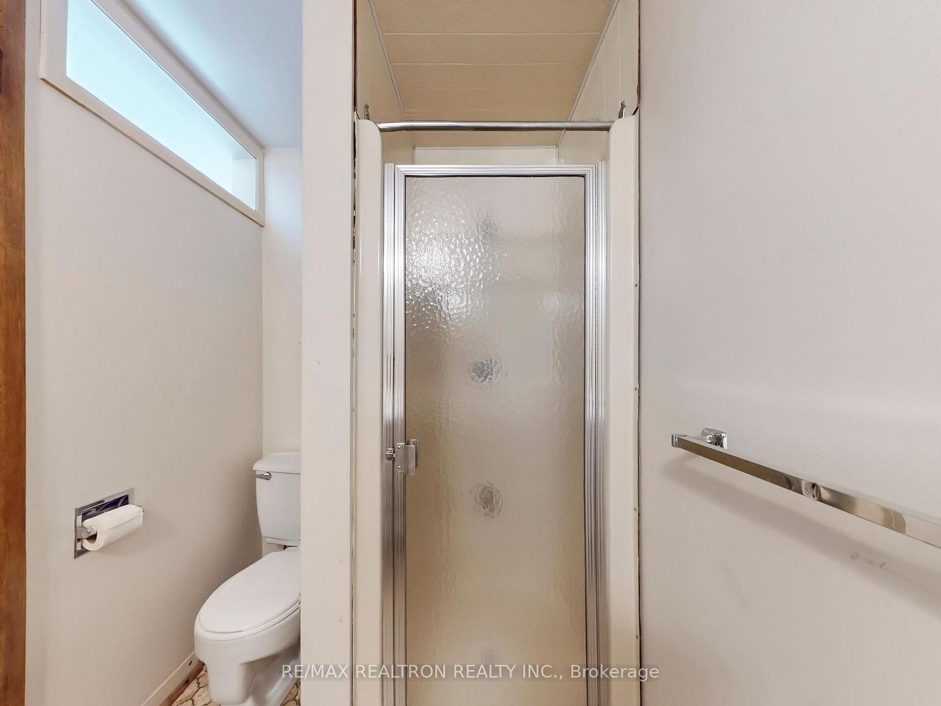 Photo 41 of 24 Castle Harbour Lane, Markham, Bayview Fairway-Bayview Country Club Estates — HOMEH