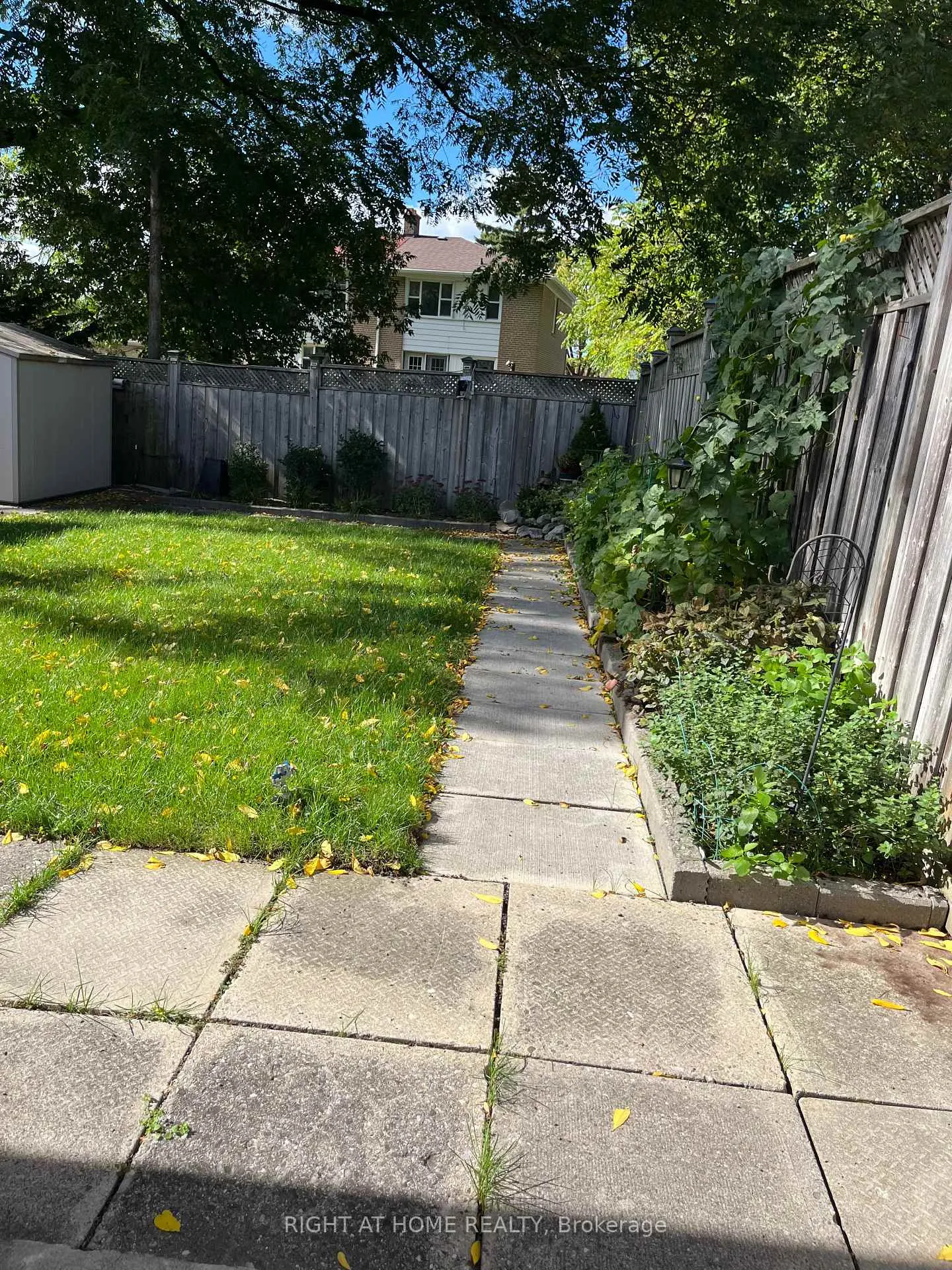 Photo 2 of Unit basement, 12 Albert Street, Markham, Old Markham Village — HOMEH
