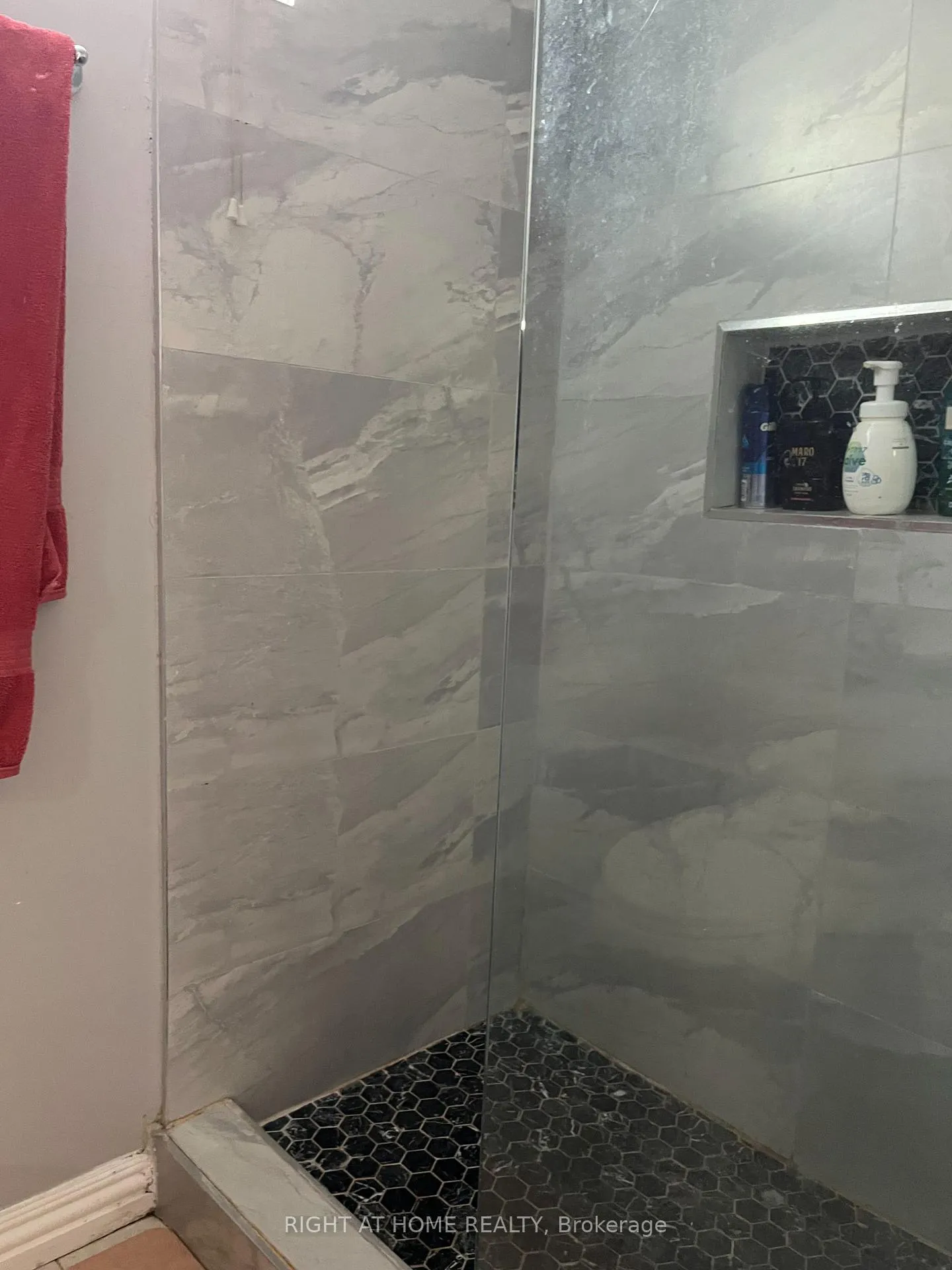 Photo 8 of Unit basement, 12 Albert Street, Markham, Old Markham Village — HOMEH