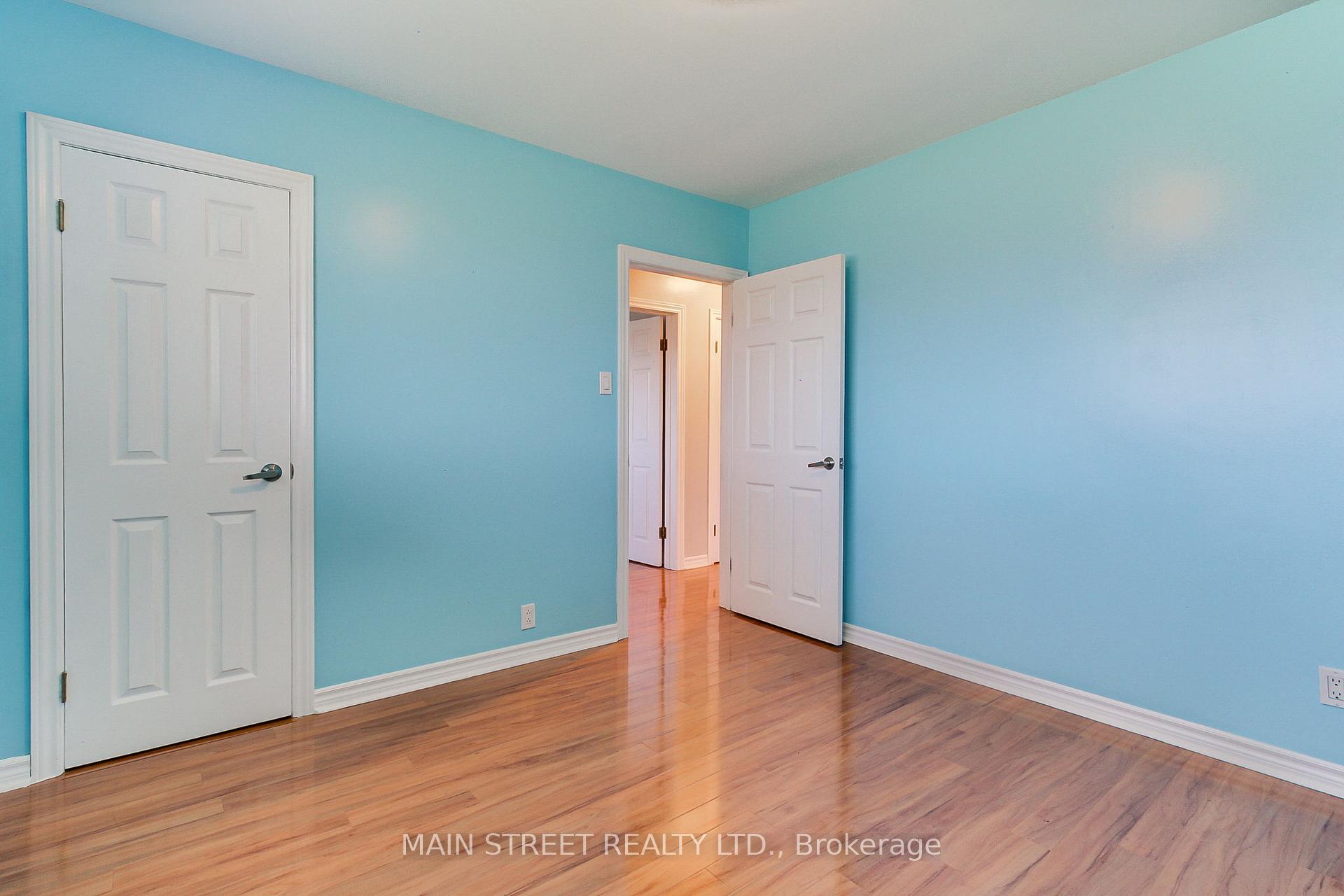 Photo 24 of 246 Franklin Street N, Kitchener — HOMEH