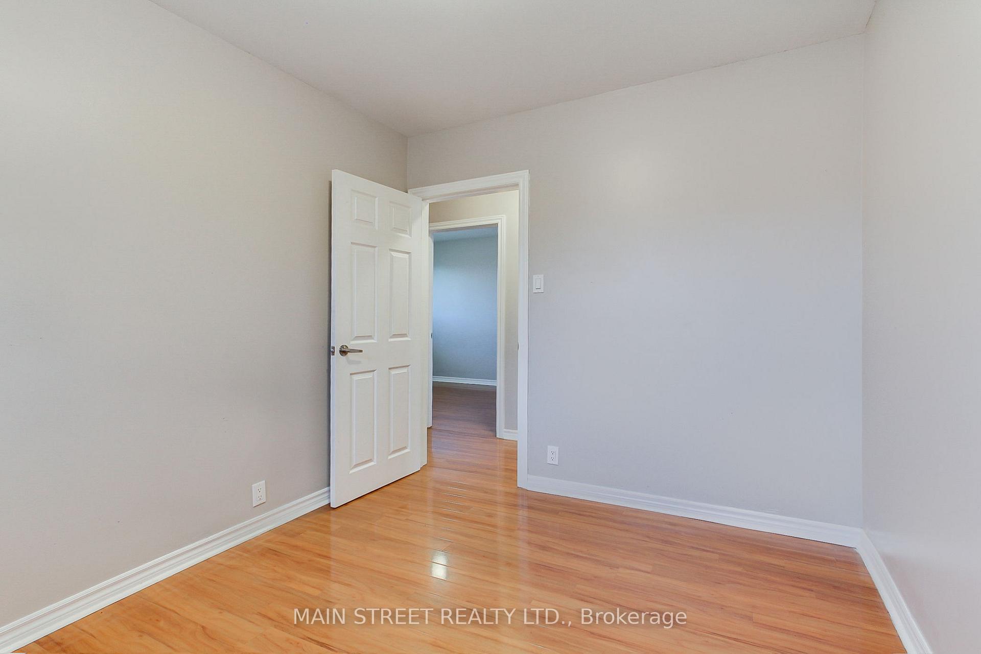 Photo 26 of 246 Franklin Street N, Kitchener — HOMEH