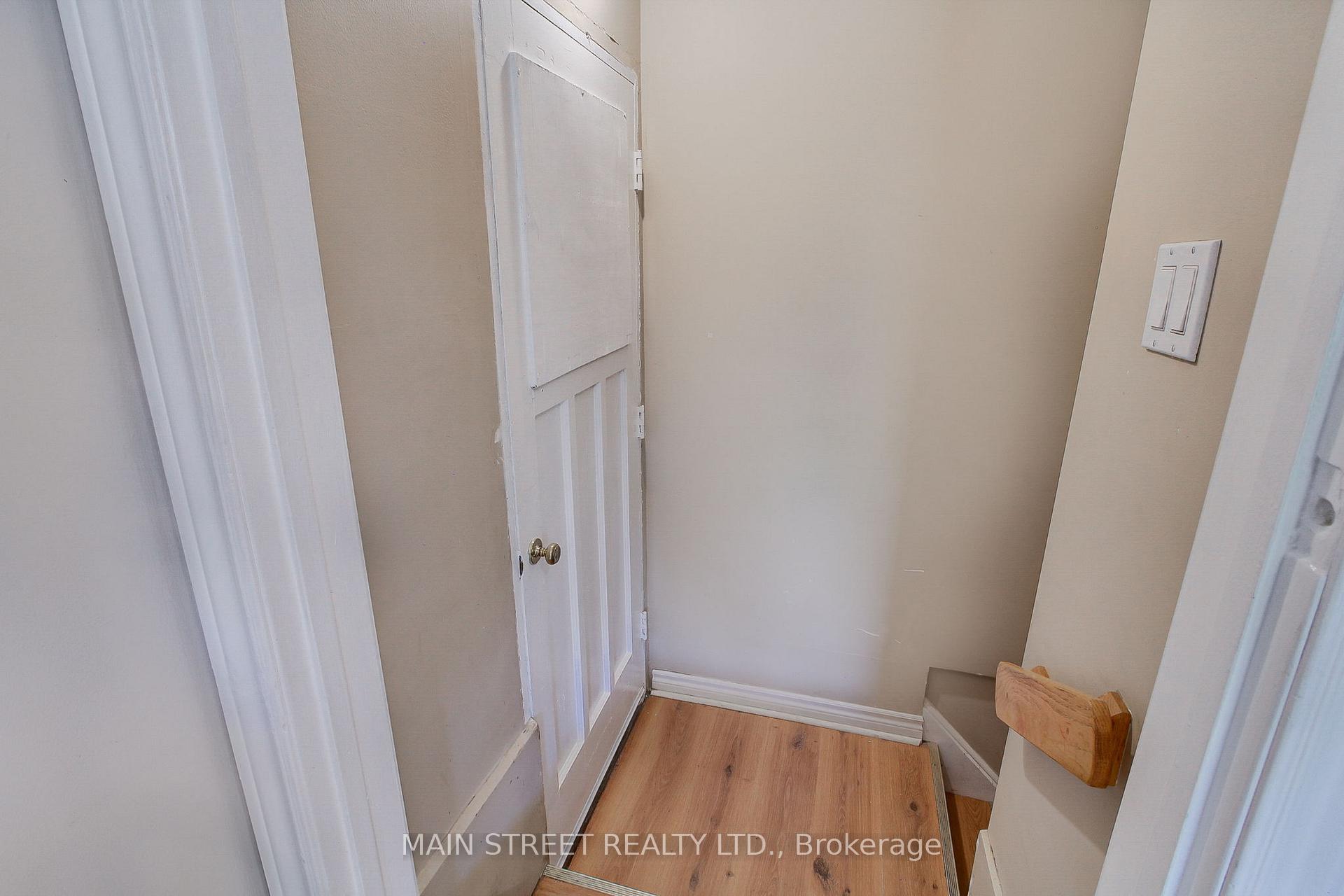 Photo 27 of 246 Franklin Street N, Kitchener — HOMEH