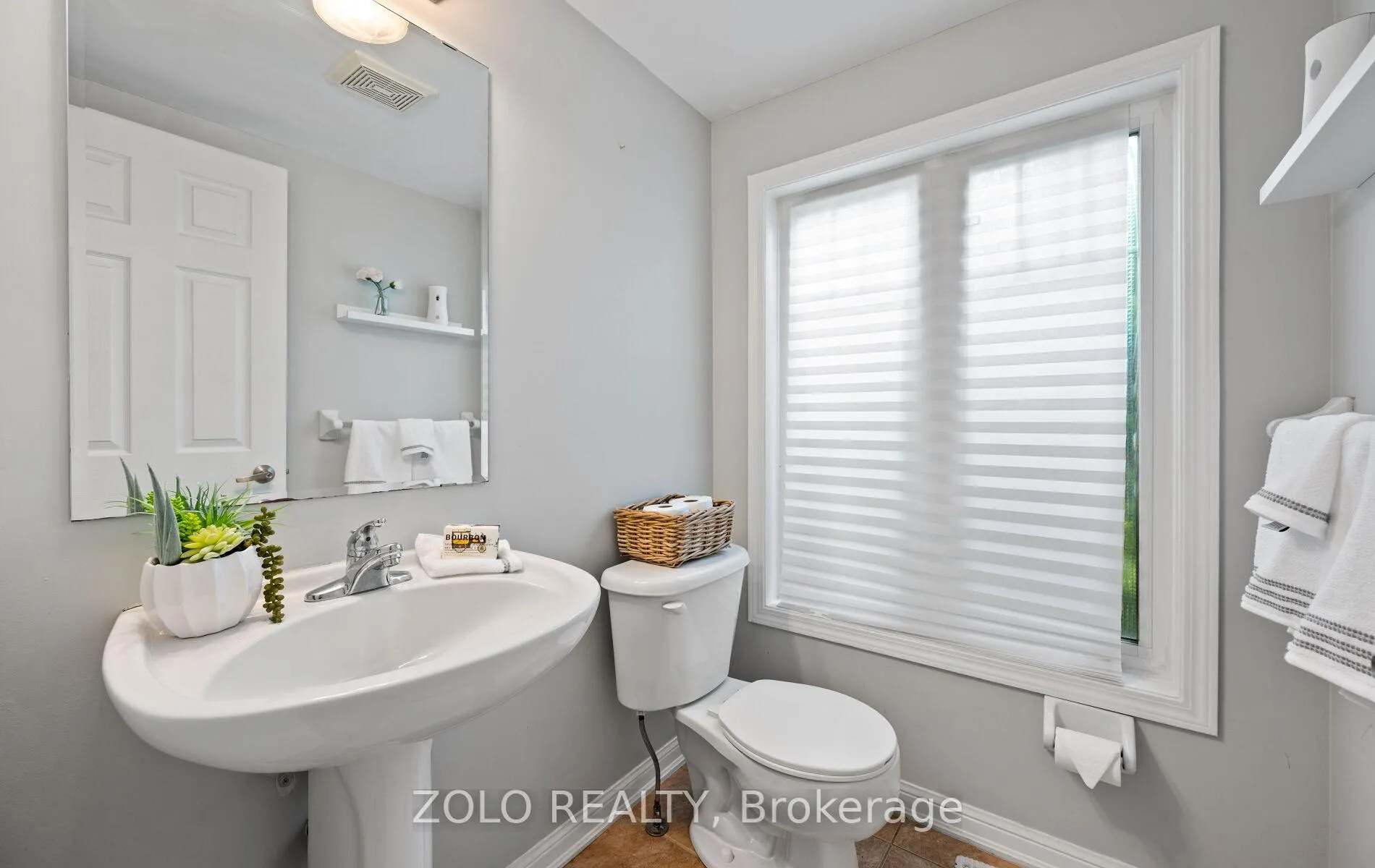 Photo 37 of 705 Rayner Court, Milton, Harrison — HOMEH