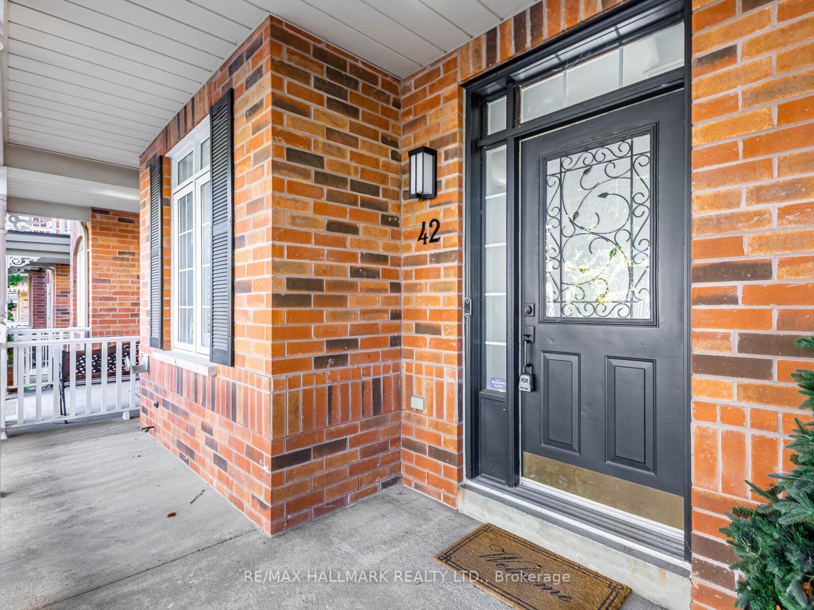 Photo 2 of 42 Dancers Drive, Markham, Angus Glen — HOMEH