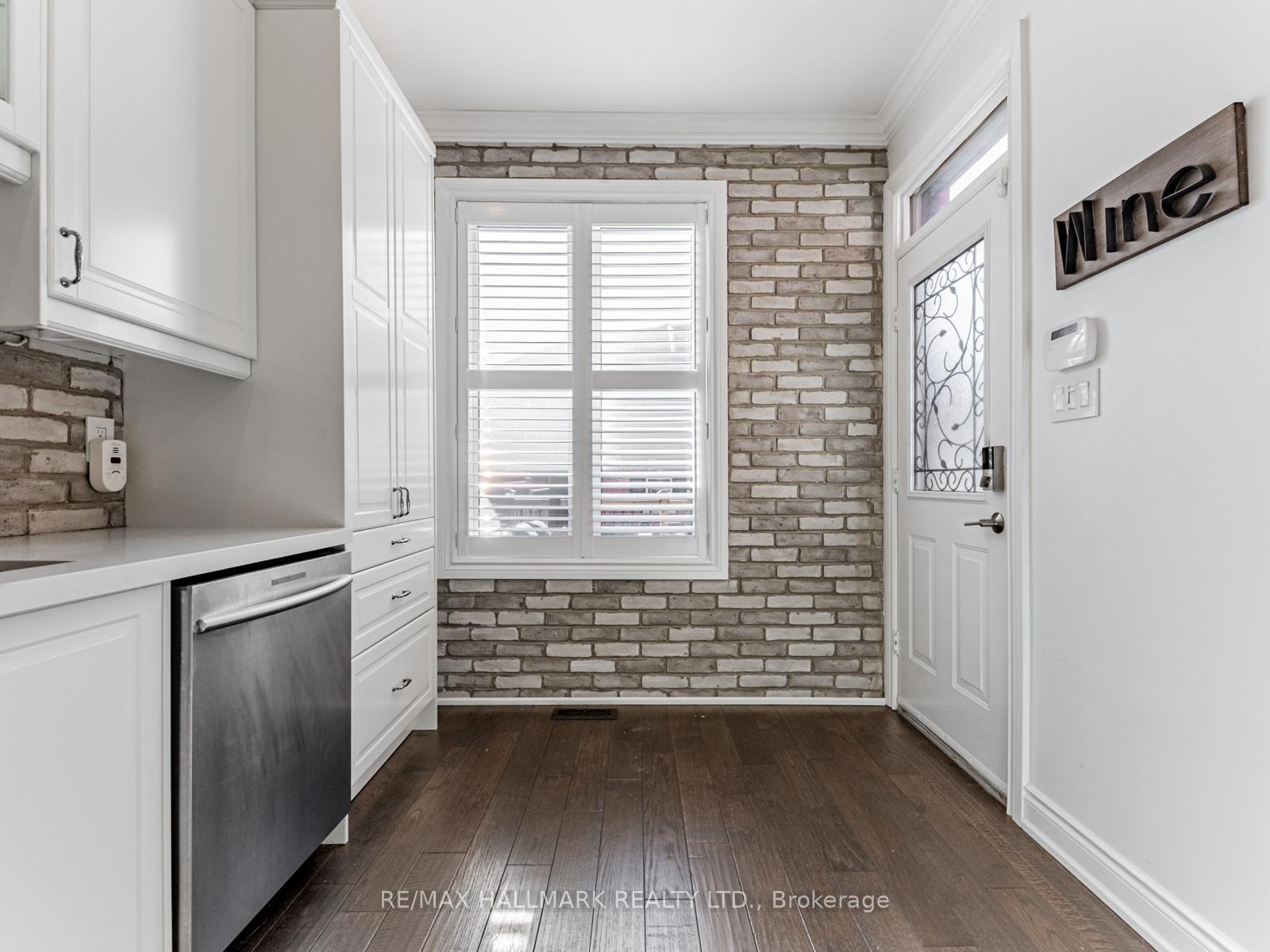Photo 12 of 42 Dancers Drive, Markham, Angus Glen — HOMEH