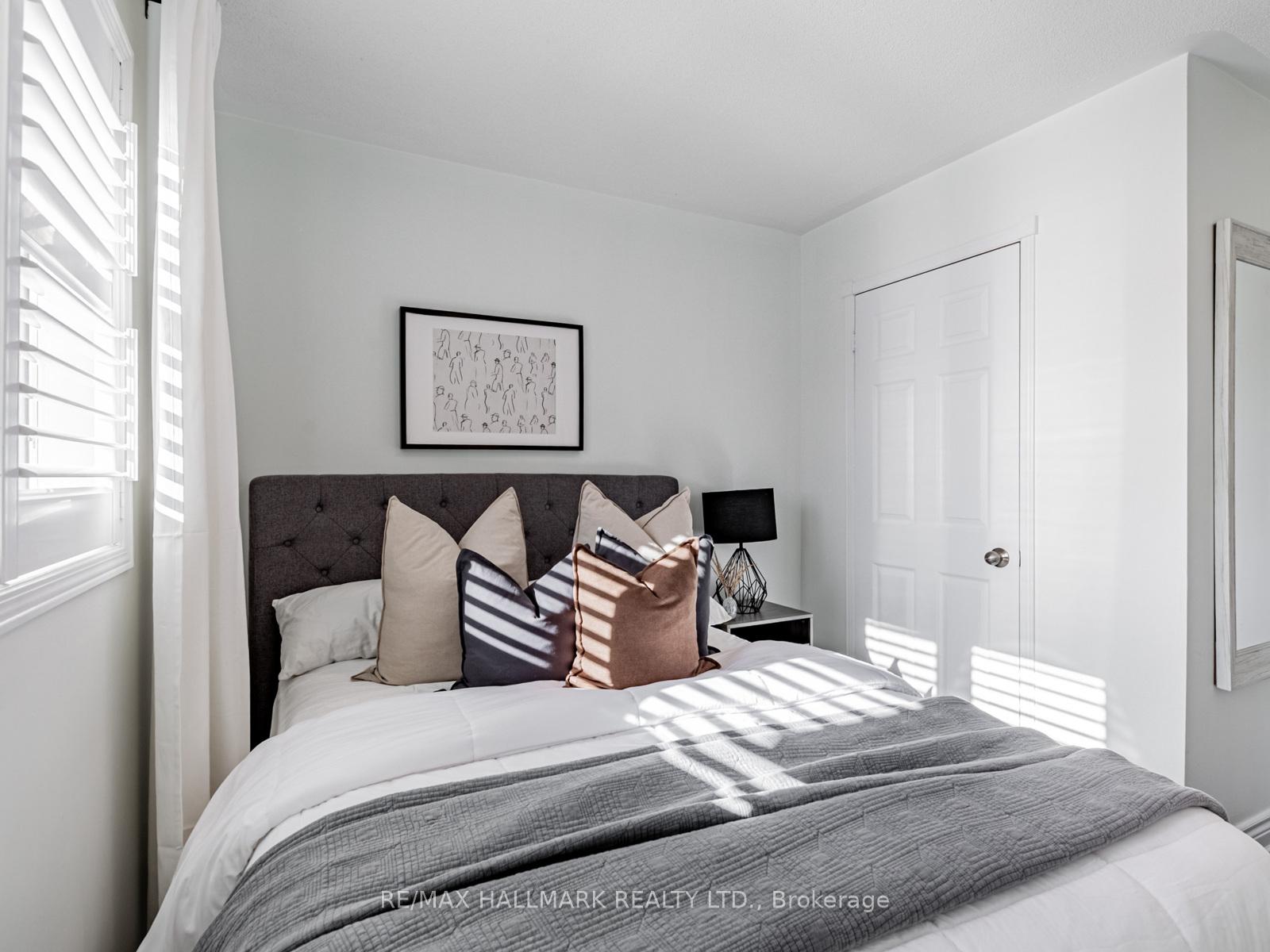 Photo 19 of 42 Dancers Drive, Markham, Angus Glen — HOMEH