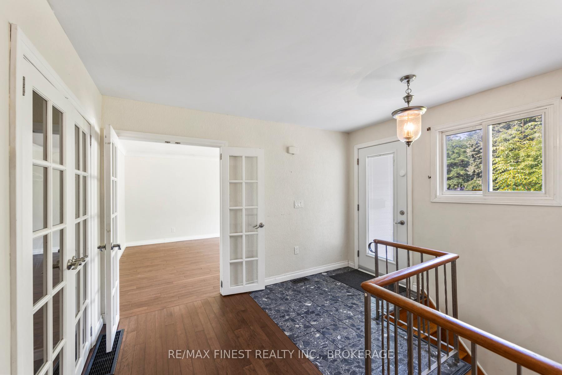 Photo 8 of 5 Michael Grass Crescent, Kingston, Central City West — HOMEH
