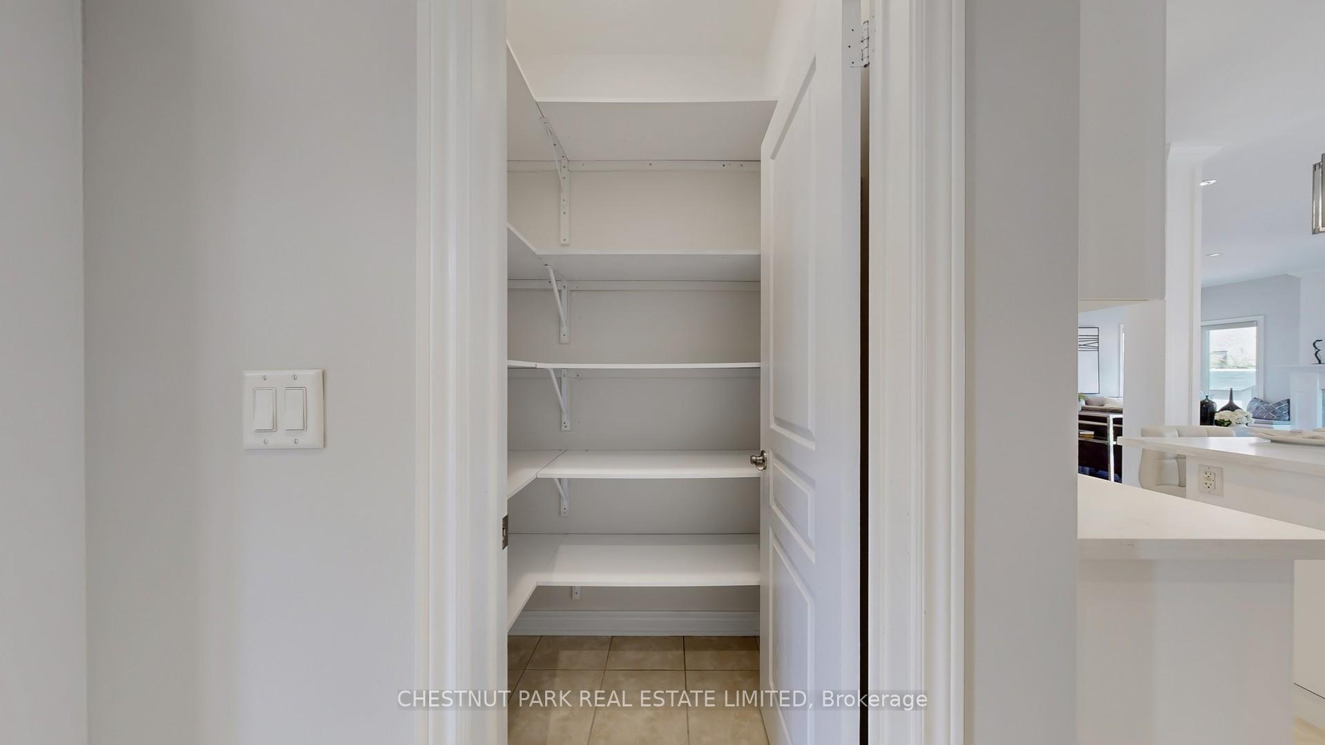 Photo 15 of 32 Arbour Drive, Markham, Greensborough — HOMEH