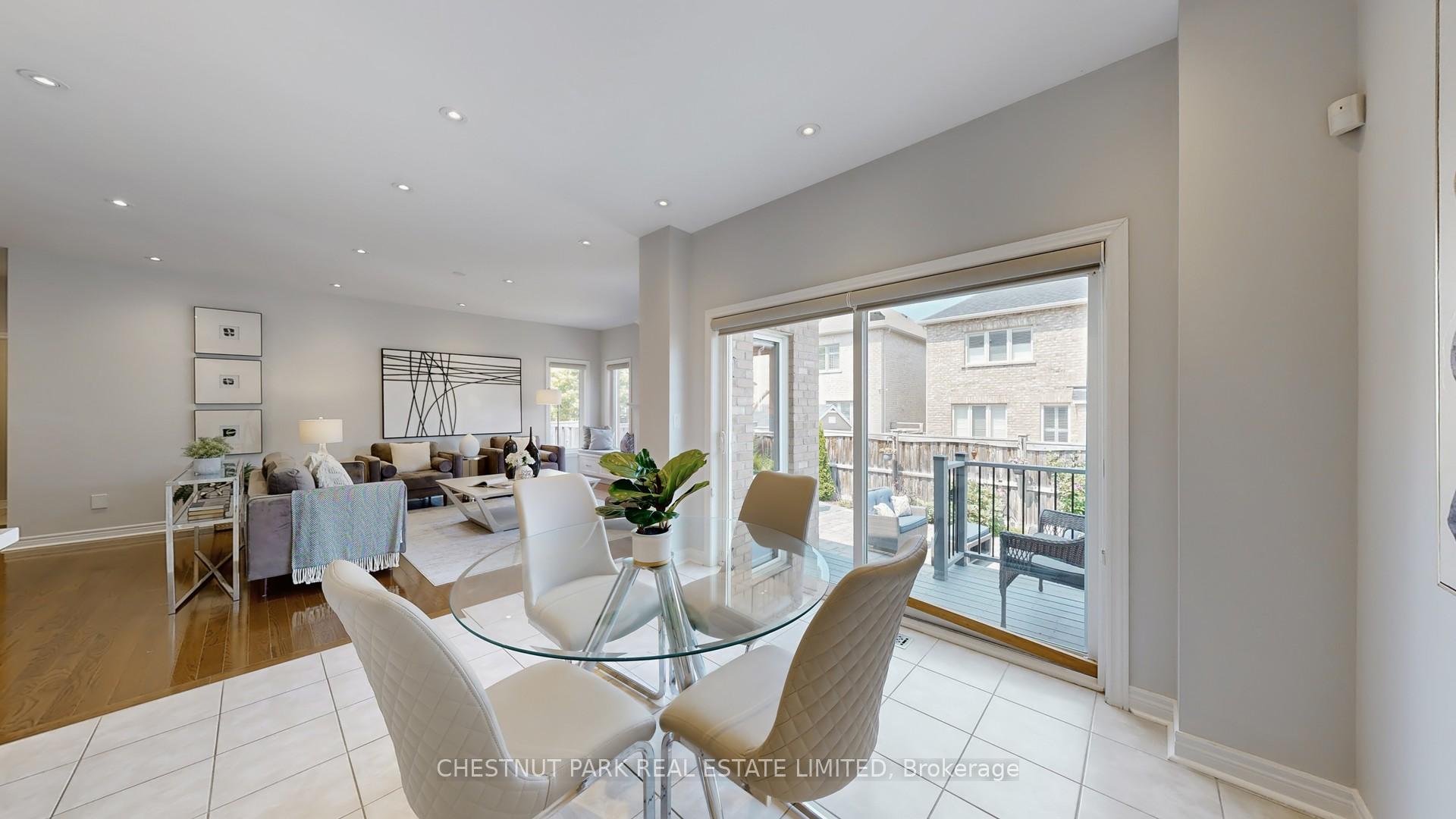 Photo 20 of 32 Arbour Drive, Markham, Greensborough — HOMEH