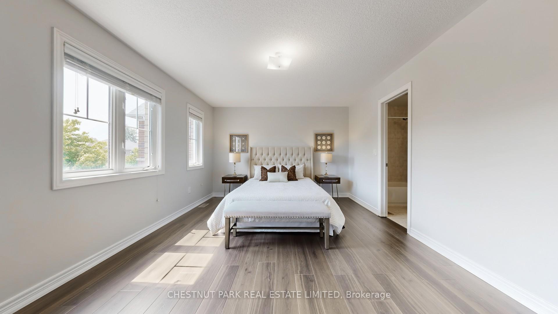 Photo 38 of 32 Arbour Drive, Markham, Greensborough — HOMEH