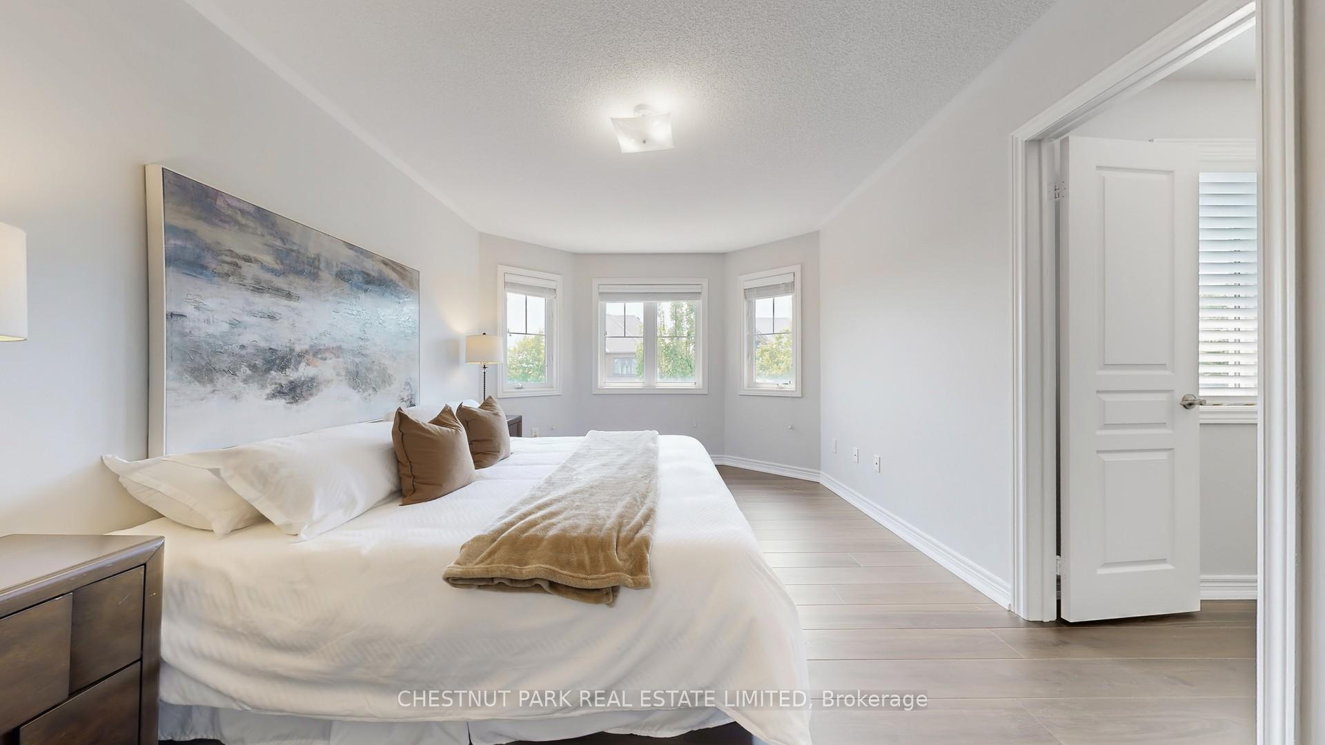 Photo 43 of 32 Arbour Drive, Markham, Greensborough — HOMEH