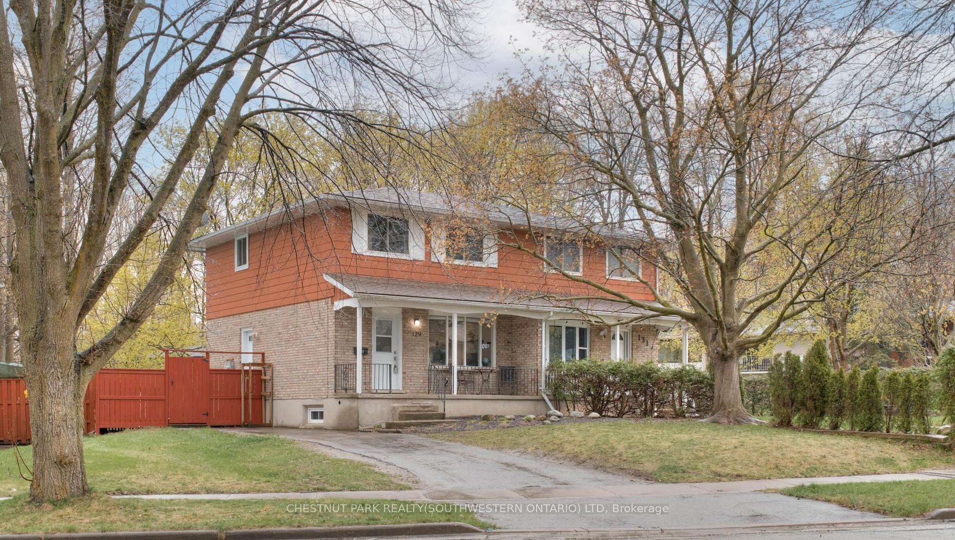 Photo 2 of 129 Dalegrove Drive, Kitchener — HOMEH