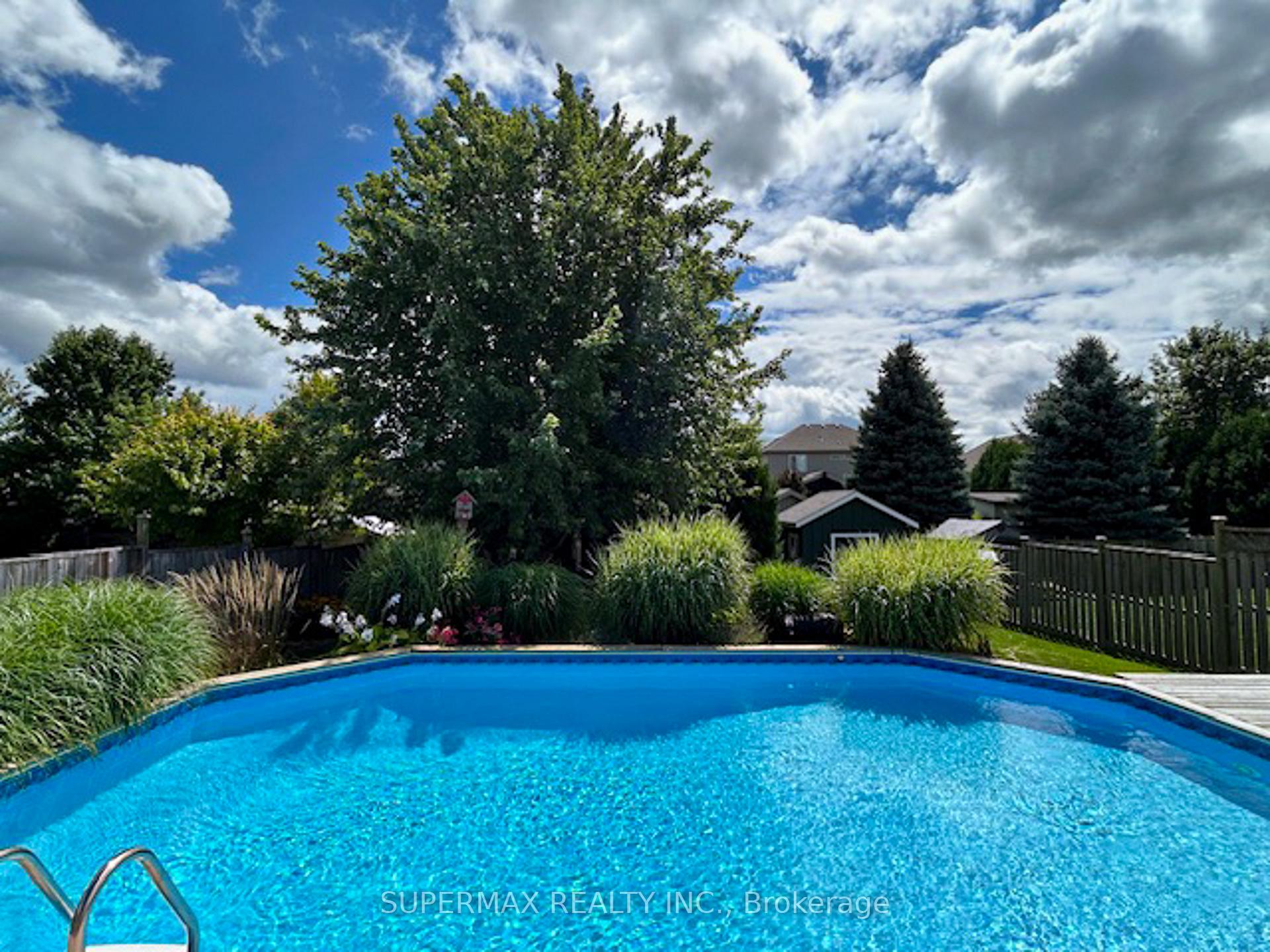 Photo 6 of 5 Willard Crescent, Middlesex Centre, Rural Middlesex Centre — HOMEH