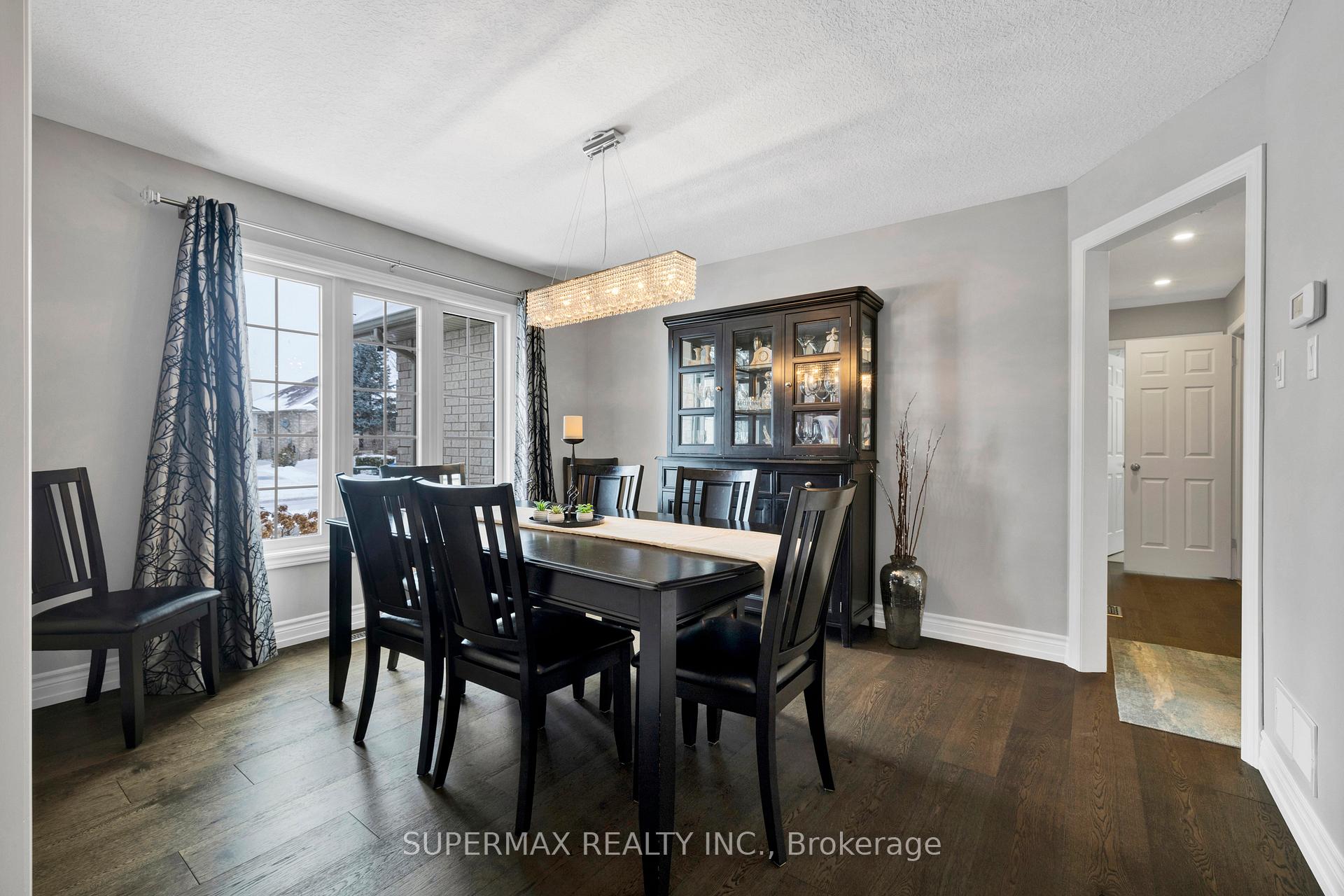 Photo 9 of 5 Willard Crescent, Middlesex Centre, Rural Middlesex Centre — HOMEH