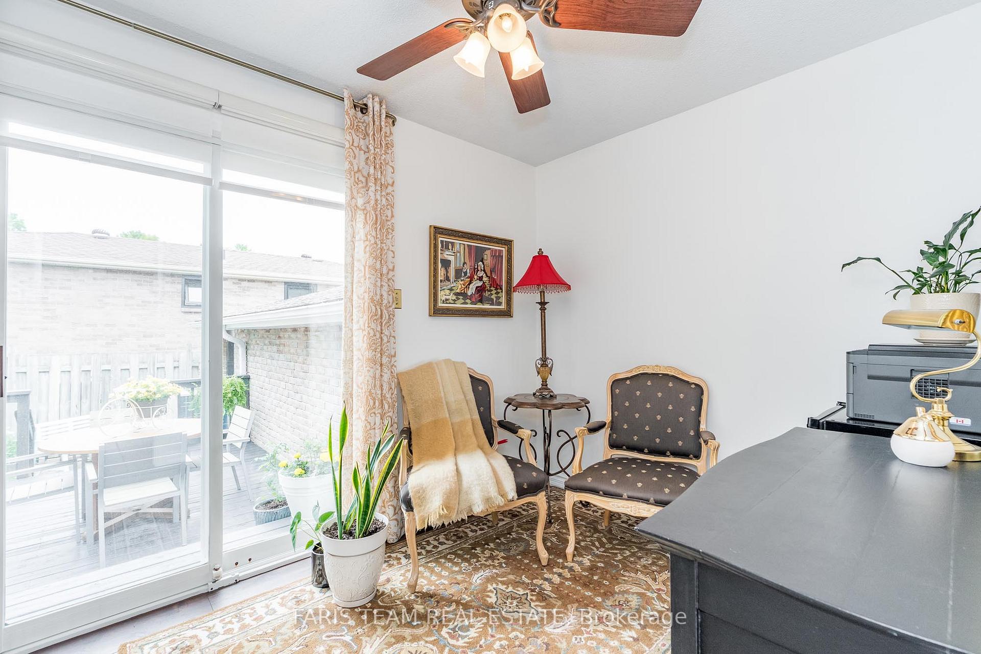 Photo 11 of 612 Randles Crescent, Midland — HOMEH