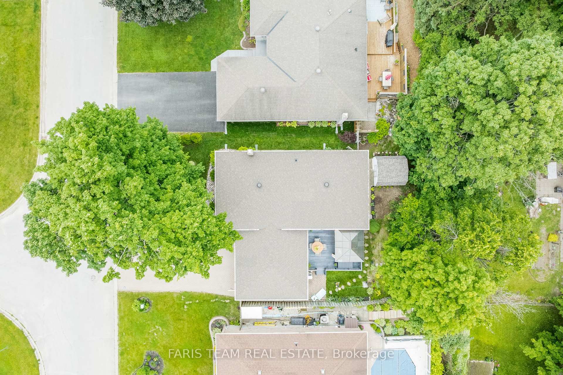 Photo 23 of 612 Randles Crescent, Midland — HOMEH