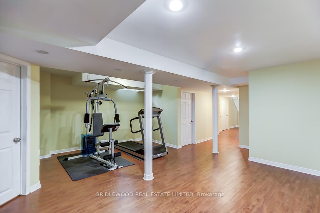 Photo 26 of 54 Anita Drive, Markham, Village Green-South Unionville — HOMEH