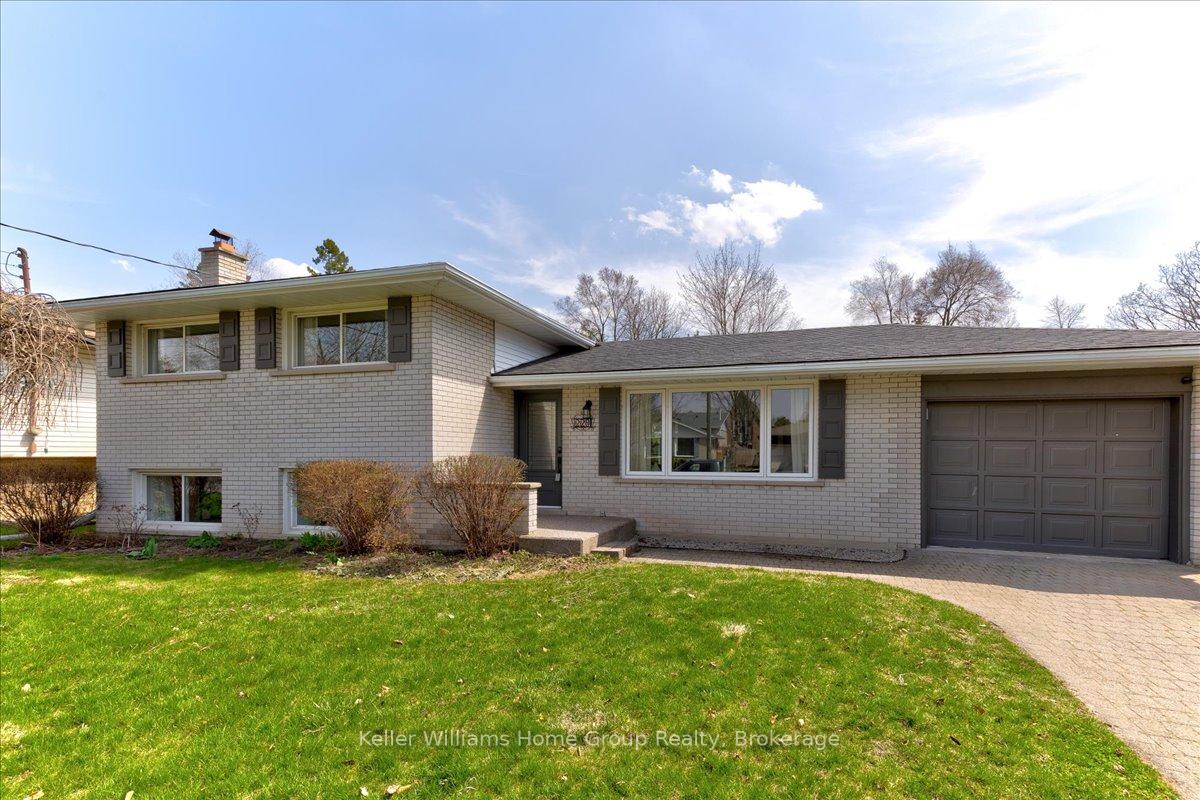 Photo 1 of 229 Kenneth Avenue, Kitchener — HOMEH