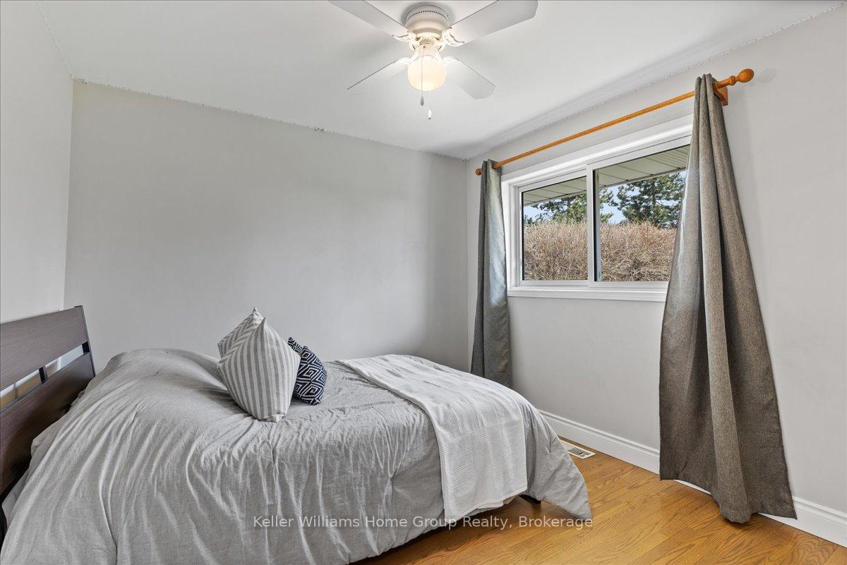 Photo 12 of 229 Kenneth Avenue, Kitchener — HOMEH