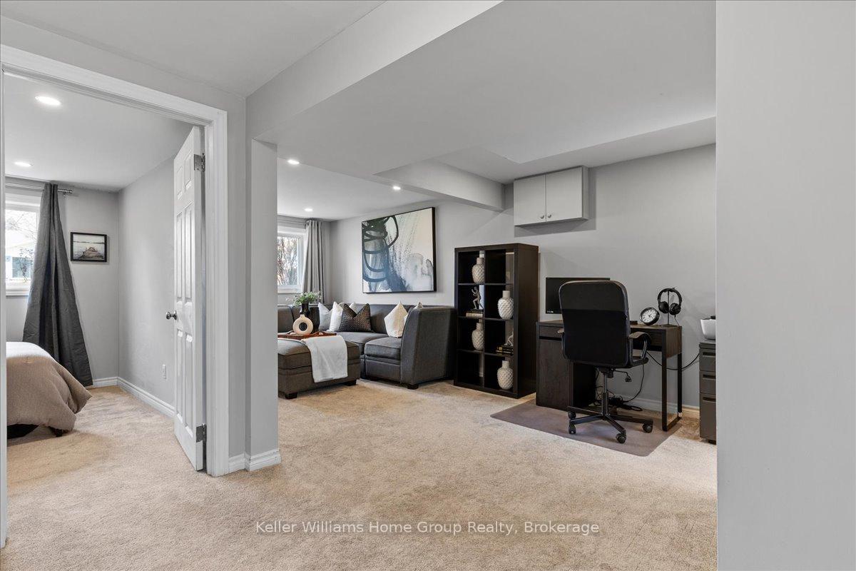 Photo 15 of 229 Kenneth Avenue, Kitchener — HOMEH