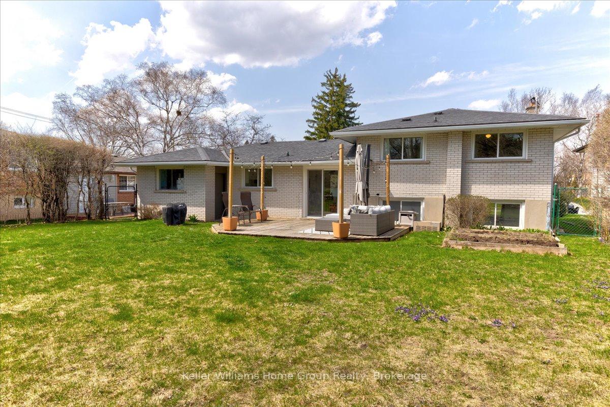 Photo 31 of 229 Kenneth Avenue, Kitchener — HOMEH