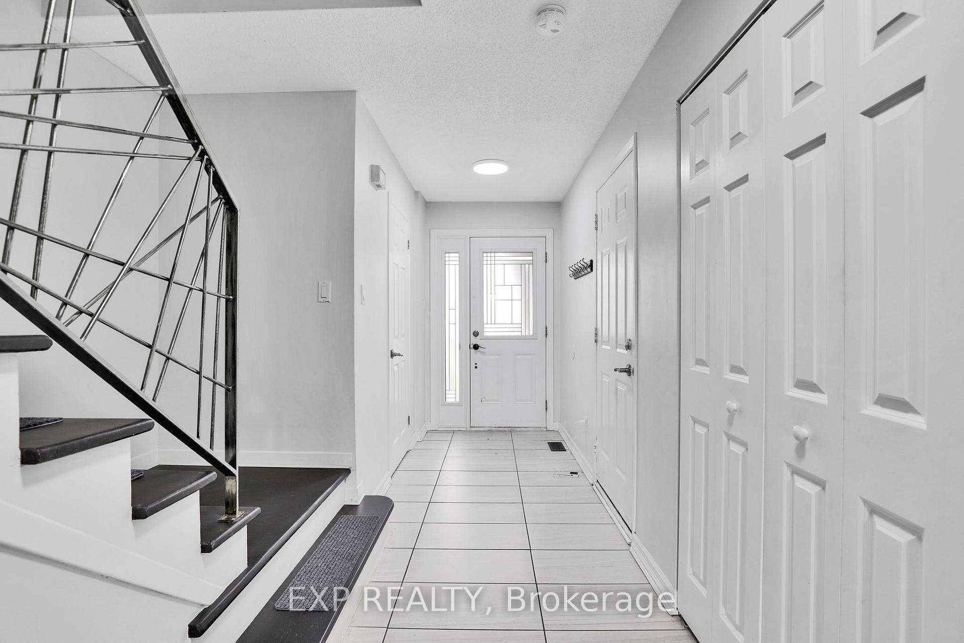 Photo 4 of 95 Cedarock Drive, Ottawa, Kanata - Bridlewood — HOMEH