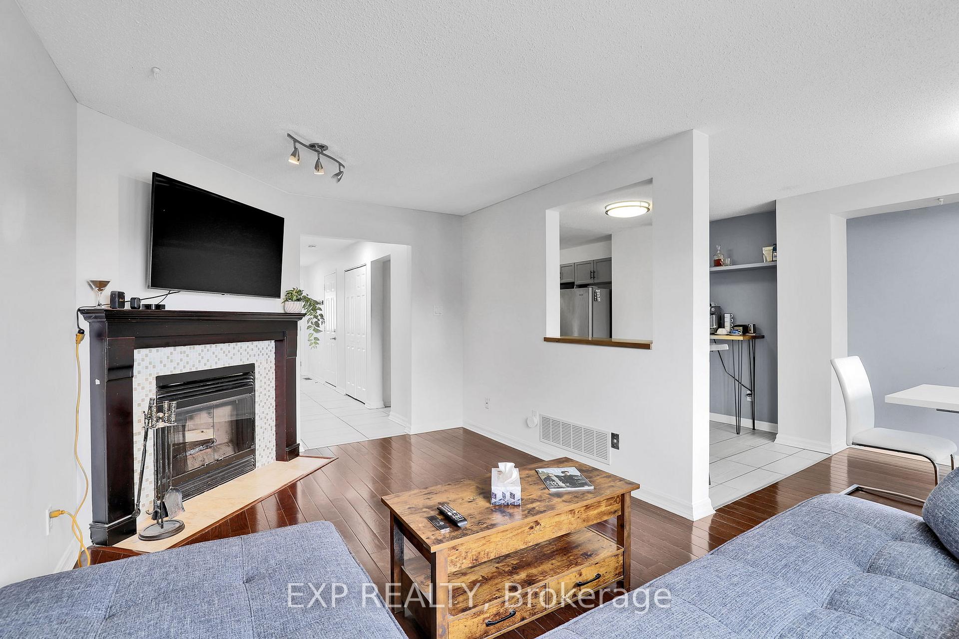 Photo 7 of 95 Cedarock Drive, Ottawa, Kanata - Bridlewood — HOMEH