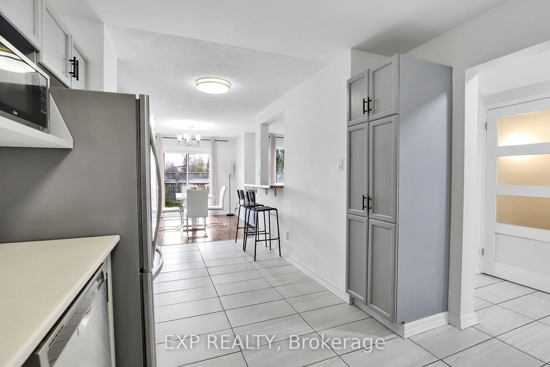 Photo 16 of 95 Cedarock Drive, Ottawa, Kanata - Bridlewood — HOMEH