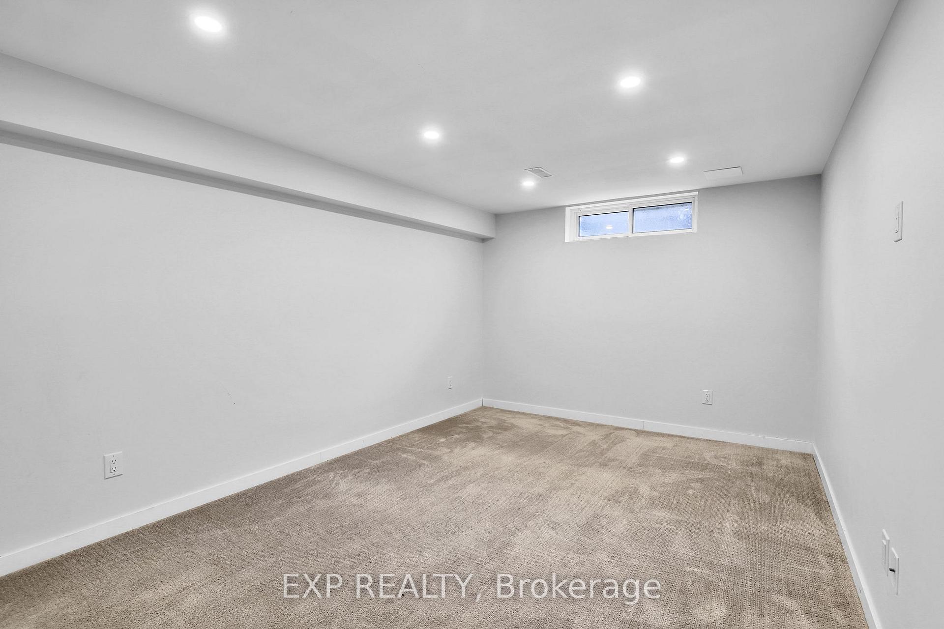 Photo 32 of 95 Cedarock Drive, Ottawa, Kanata - Bridlewood — HOMEH