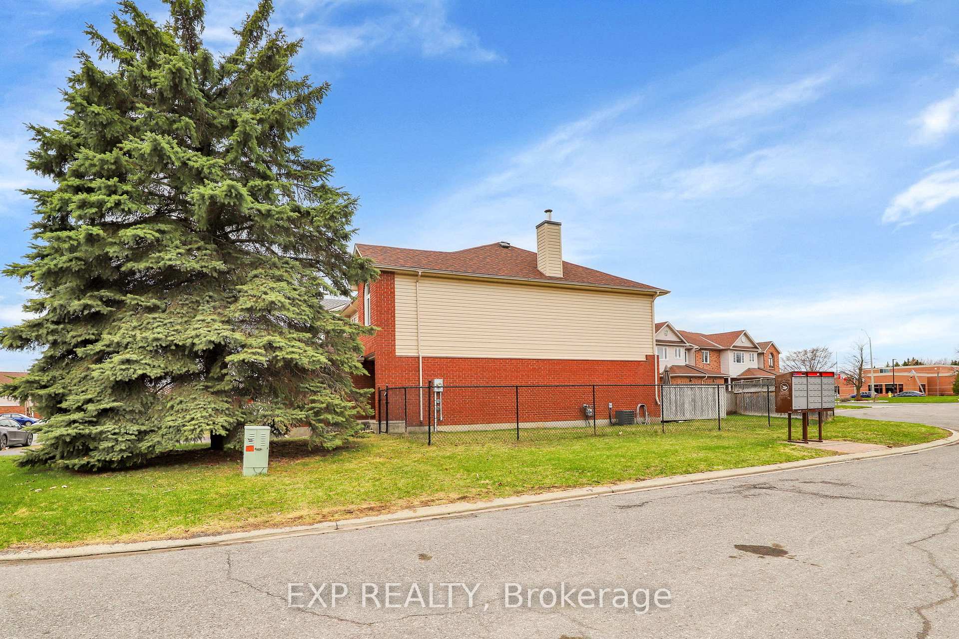Photo 39 of 95 Cedarock Drive, Ottawa, Kanata - Bridlewood — HOMEH