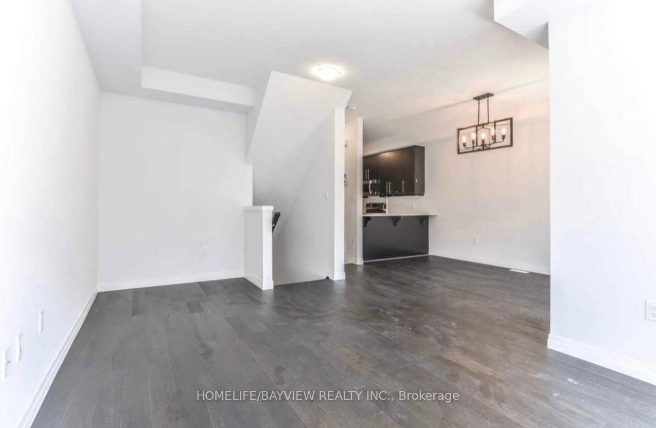 Photo 7 of Unit 84, 30 Times Square Boulevard, Hamilton, Stoney Creek — HOMEH