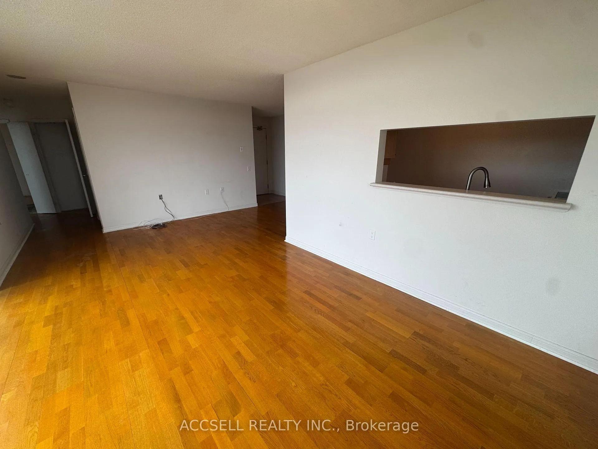 Photo 4 of Unit ph12, 650 lawrence Avenue W, Toronto, Englemount-Lawrence — HOMEH