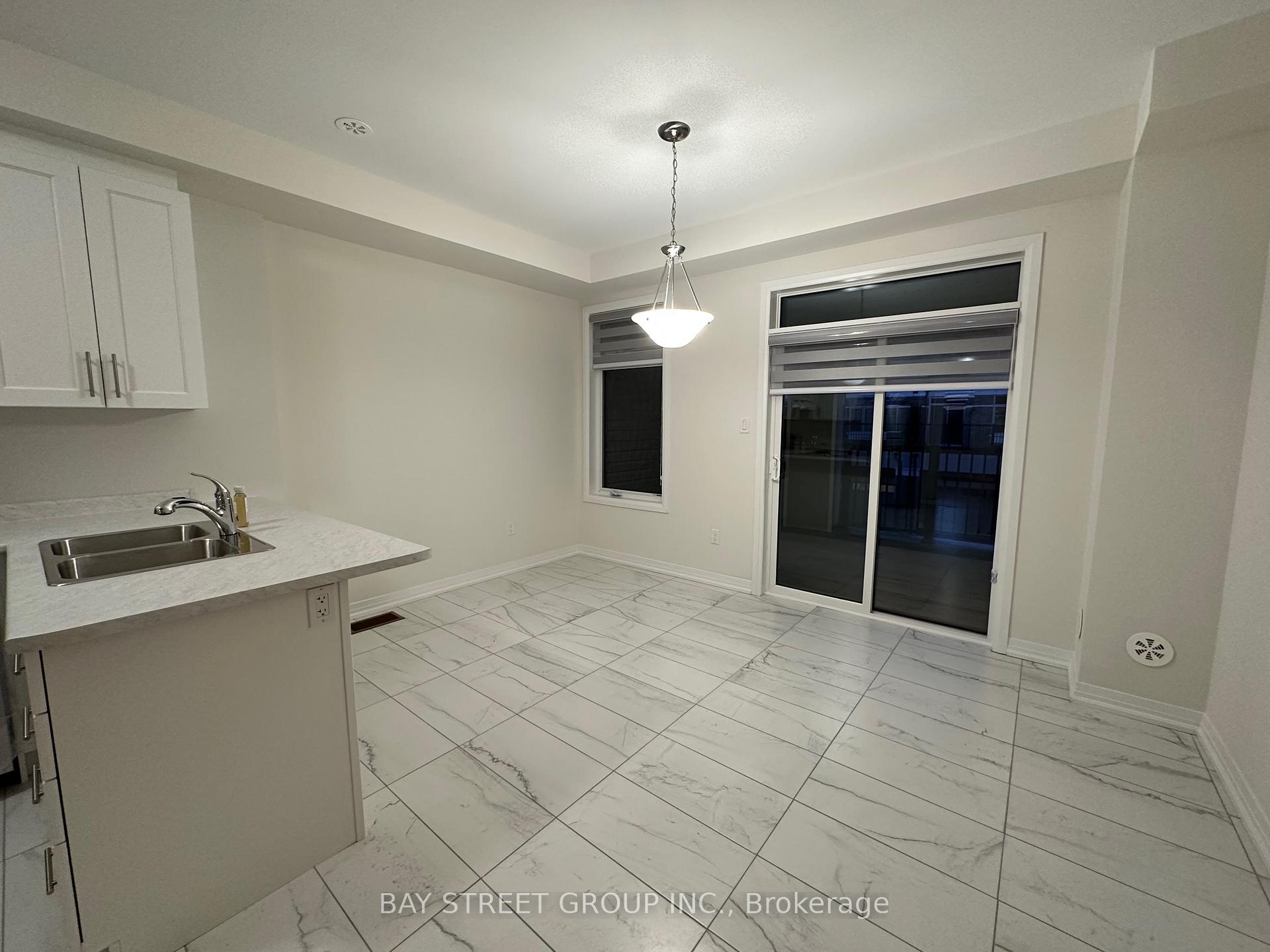 Photo 6 of Unit Markham, 24 Stoeber Lane, Markham, Cedar Grove — HOMEH