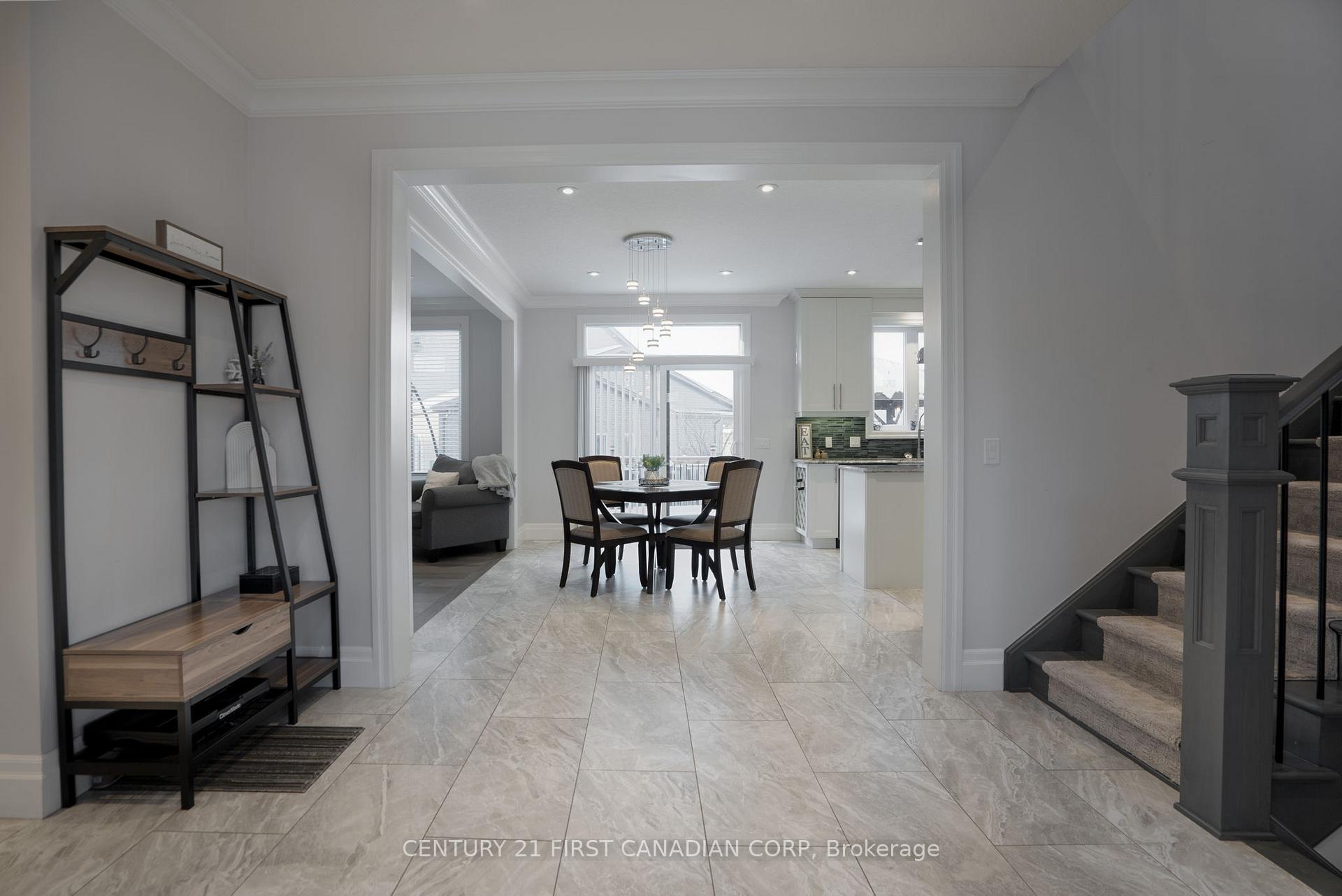Photo 6 of 11 Valleyview Crescent, Middlesex Centre, Komoka — HOMEH