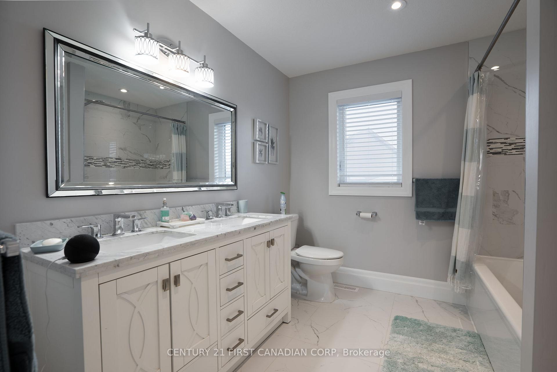 Photo 24 of 11 Valleyview Crescent, Middlesex Centre, Komoka — HOMEH